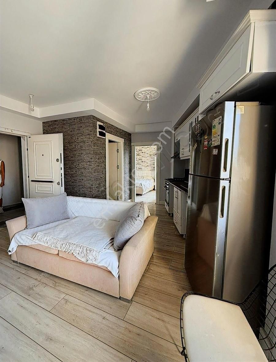 Metrobüse Yürüme Mesafesi Balkonlu Geniş 1+1 - Görsel 6