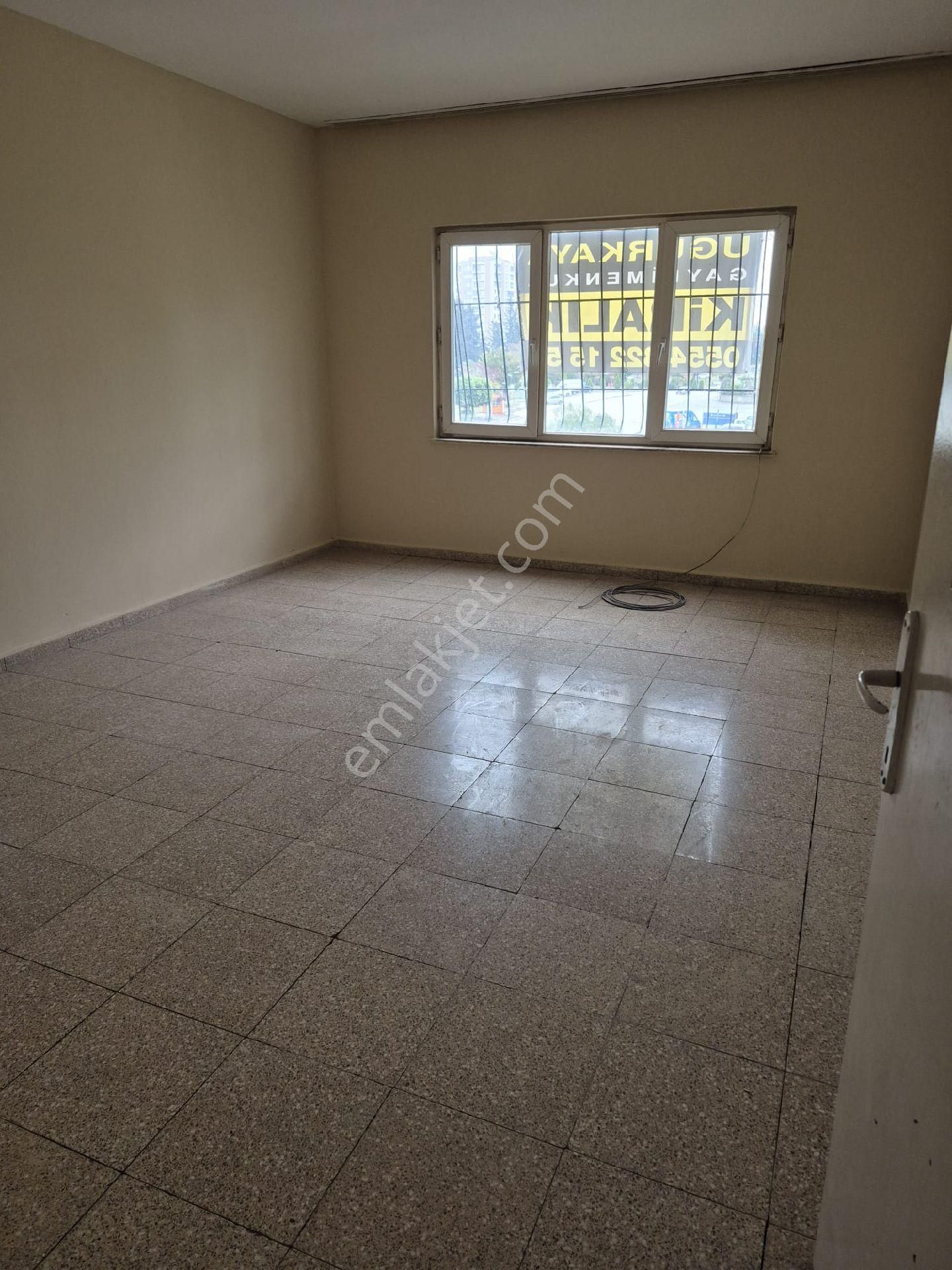 Yüreğir Afet Evlerinde 2+1 - Görsel 5