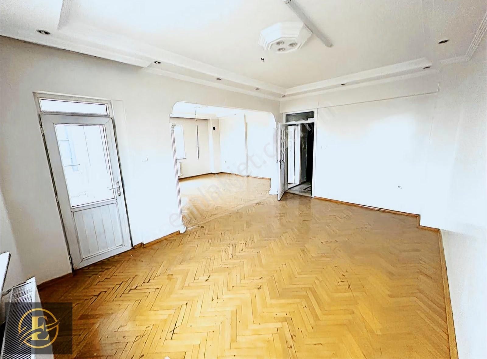 Ekol'den Üniversitenin Ortasında Heryere Hakim Dublex 5+1 !!! - Görsel 22