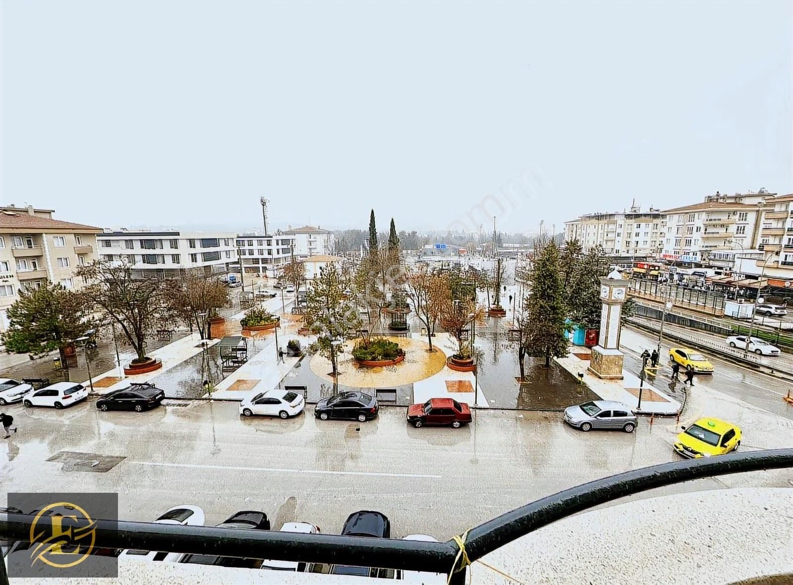 Ekol'den Üniversitenin Ortasında Heryere Hakim Dublex 5+1 !!! - Görsel 10