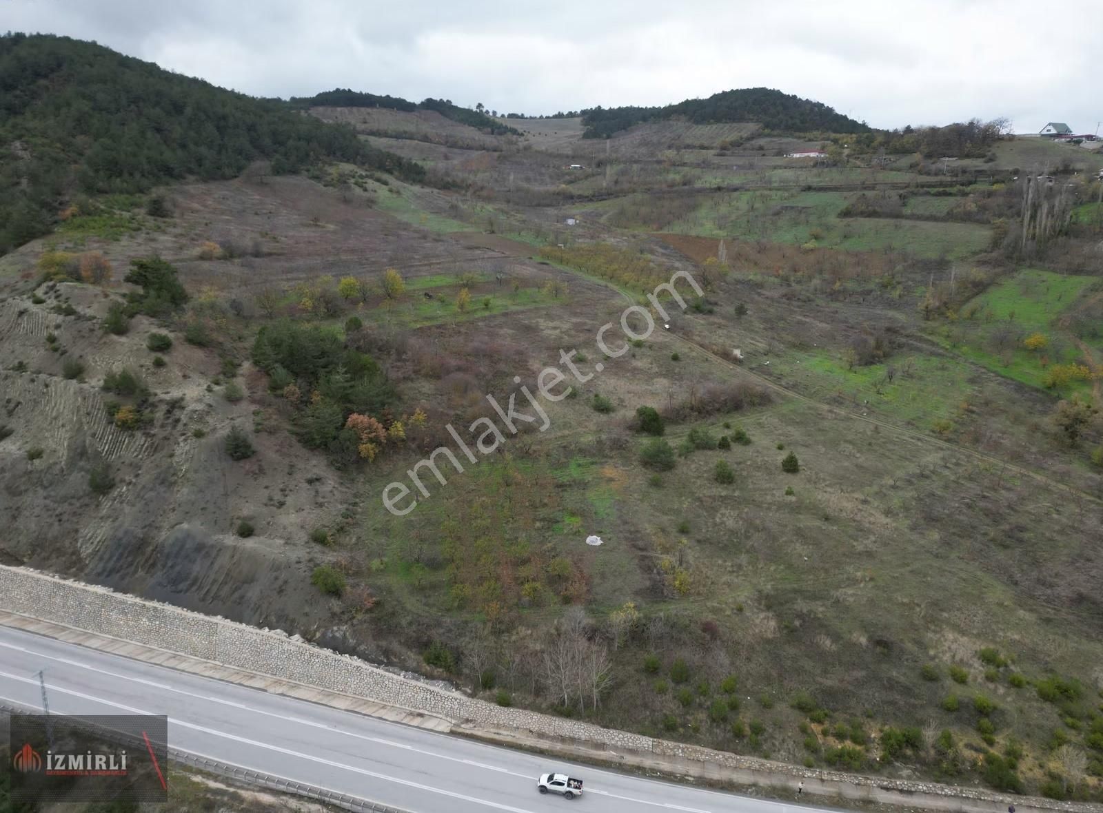 Geyve Ahibaba Mahallesinde Yola Cepheli, Doğa Manzaralı 2.529 M - Görsel 4