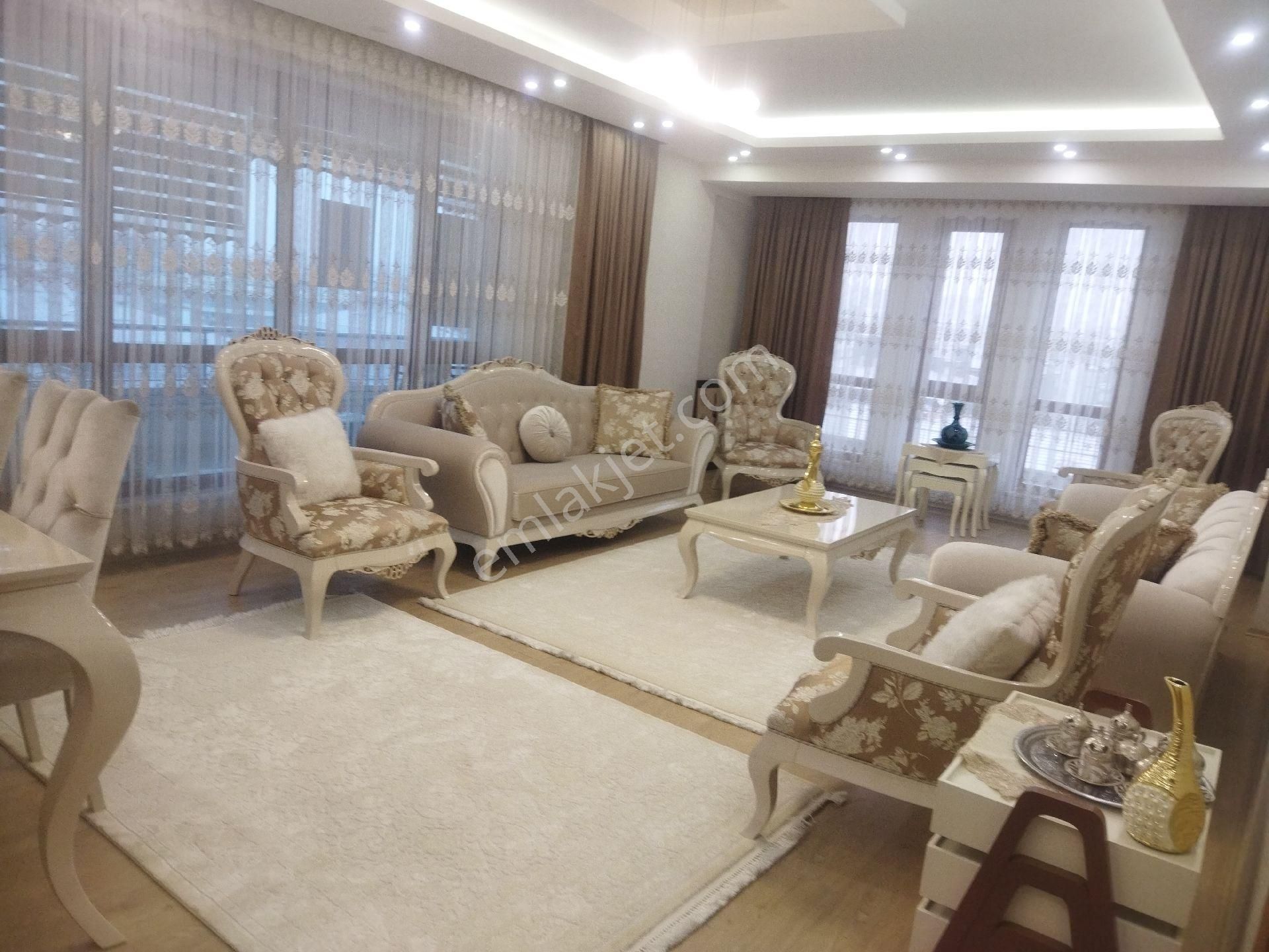 Kosova Farabi Yanı Satılık 4+1 Full Bakımlı Daire - Görsel 7