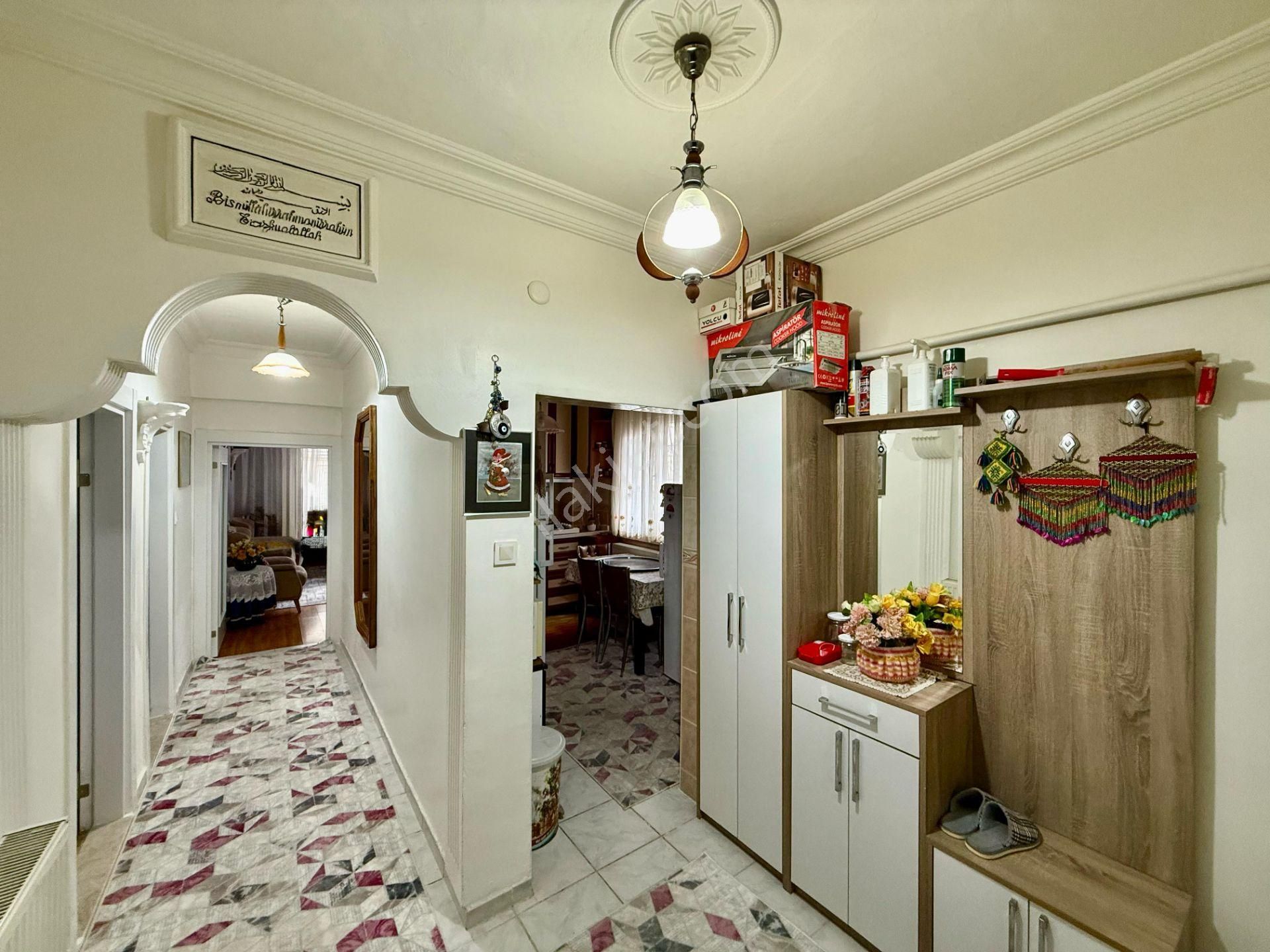 Kalecik Emlak'tan Yunus Emre Mah'de Kilerli 3+1 120m² Uygun Daire - Görsel 19