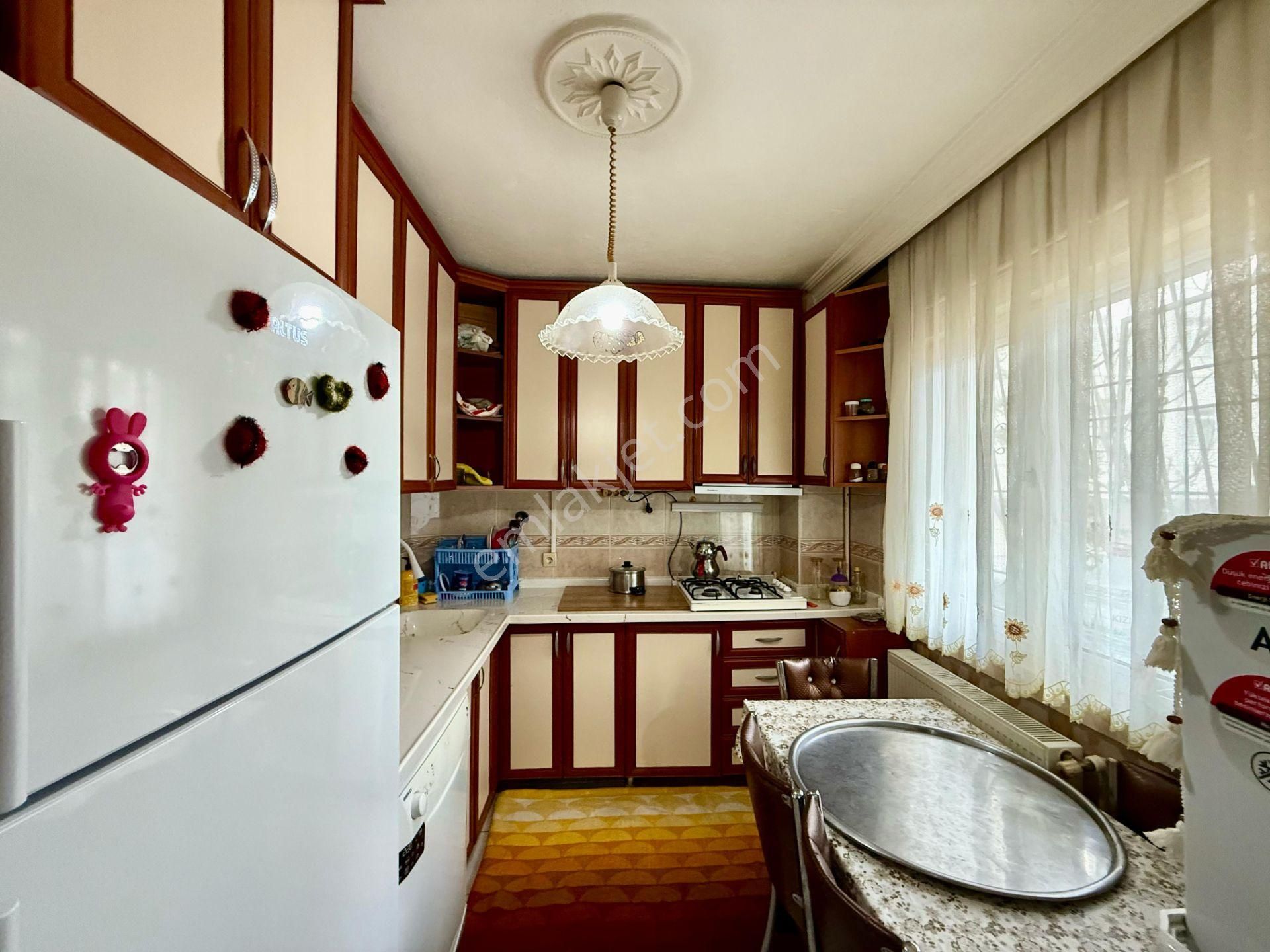 Kalecik Emlak'tan Yunus Emre Mah'de Kilerli 3+1 120m² Uygun Daire