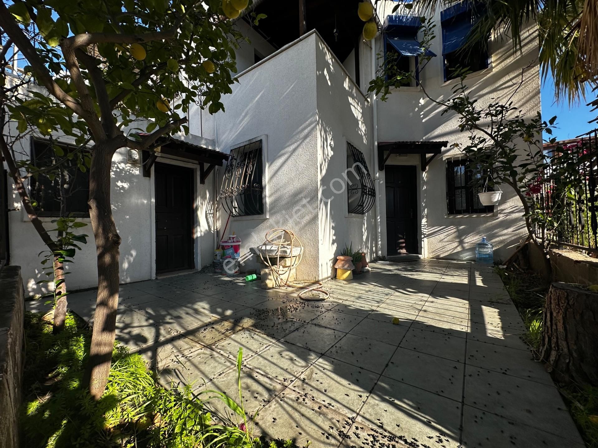 Kumbahçede Deniz Ve Kale Manzaralı Dubleks Villa - Görsel 24