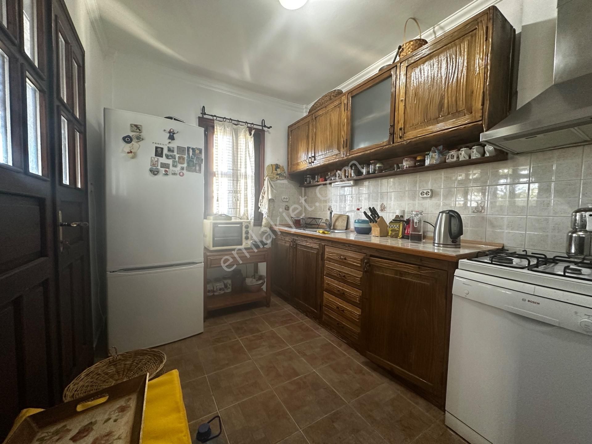 Kumbahçede Deniz Ve Kale Manzaralı Dubleks Villa - Görsel 10