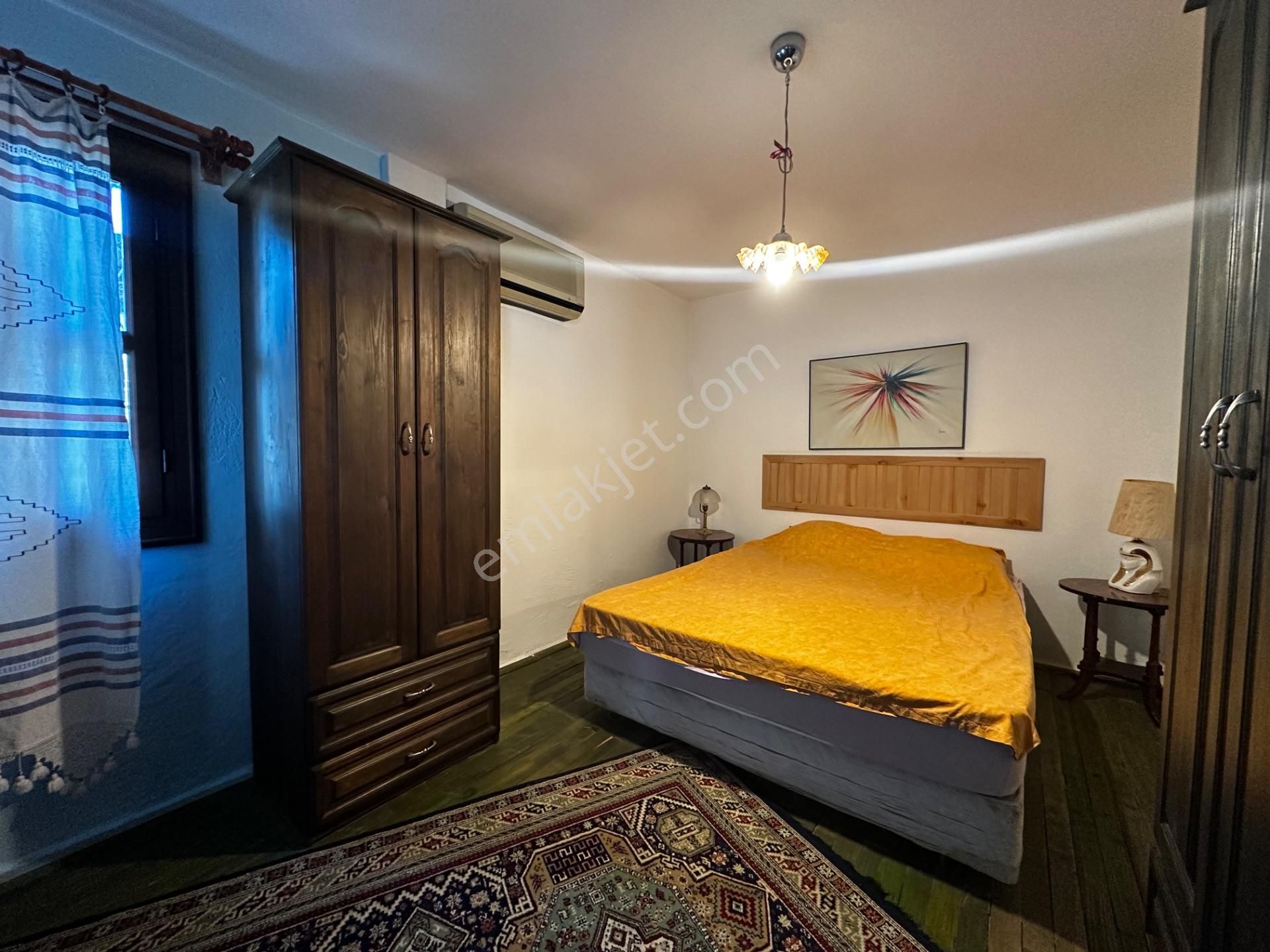 Kumbahçede Deniz Ve Kale Manzaralı Dubleks Villa - Görsel 19