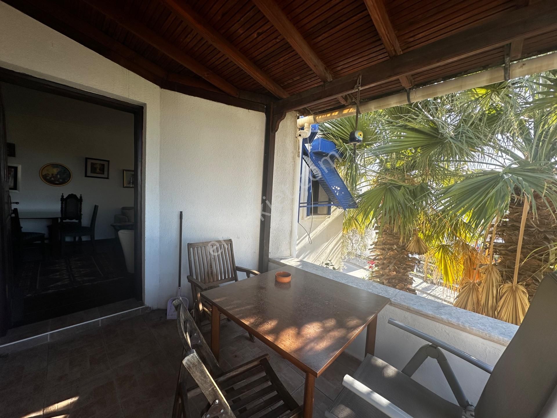 Kumbahçede Deniz Ve Kale Manzaralı Dubleks Villa - Görsel 4