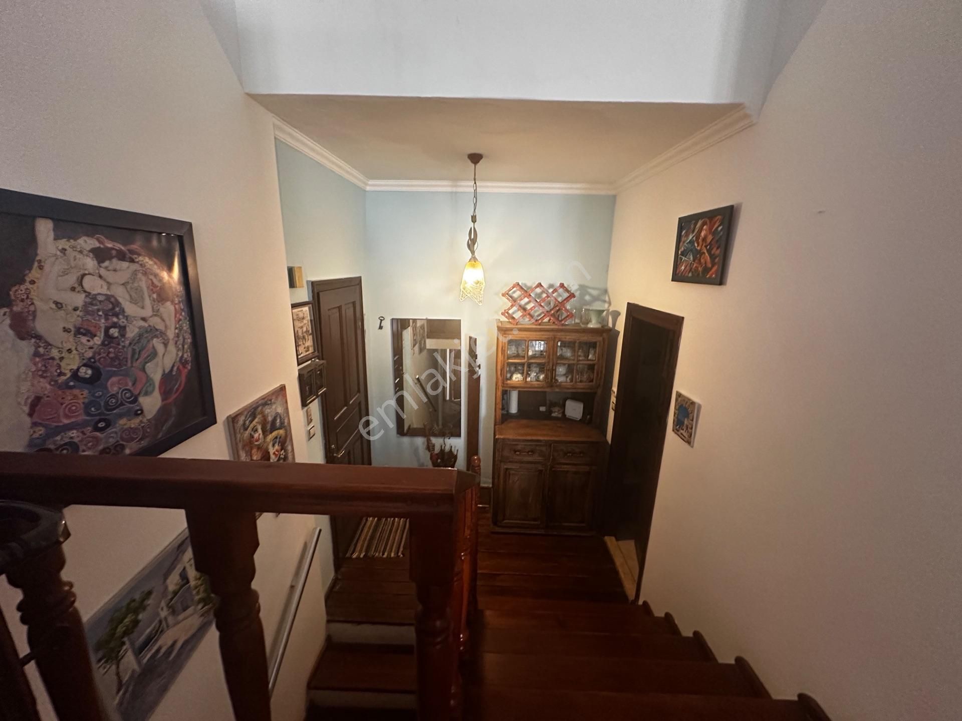 Kumbahçede Deniz Ve Kale Manzaralı Dubleks Villa - Görsel 11