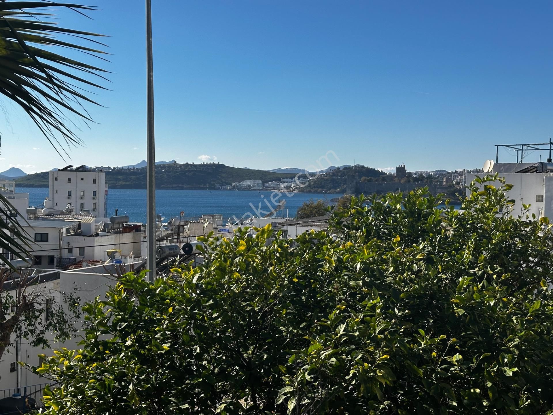 Kumbahçede Deniz Ve Kale Manzaralı Dubleks Villa - Görsel 2