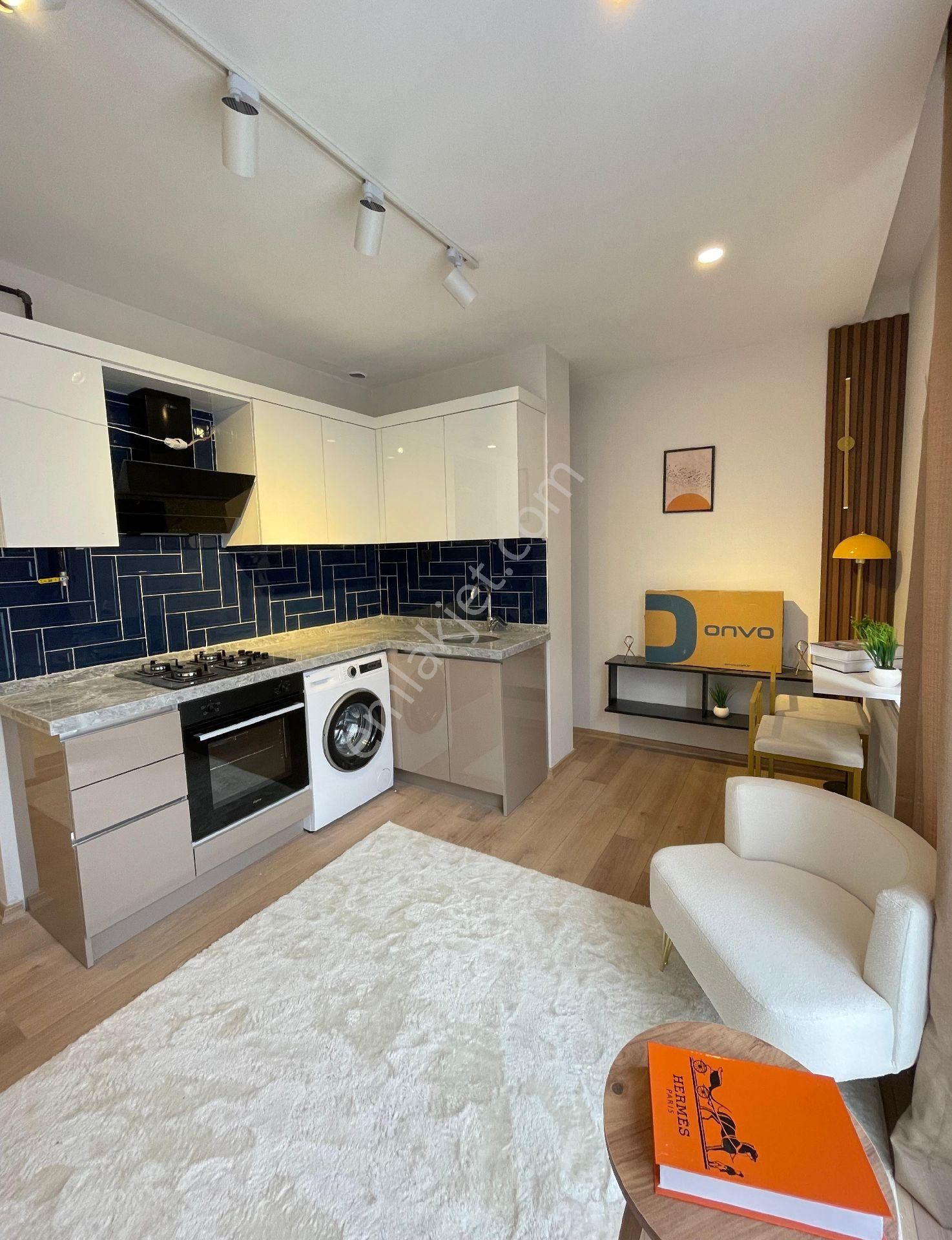 Atakumda Tramwayda Satılık Eşyalı 1+1 (arakat)