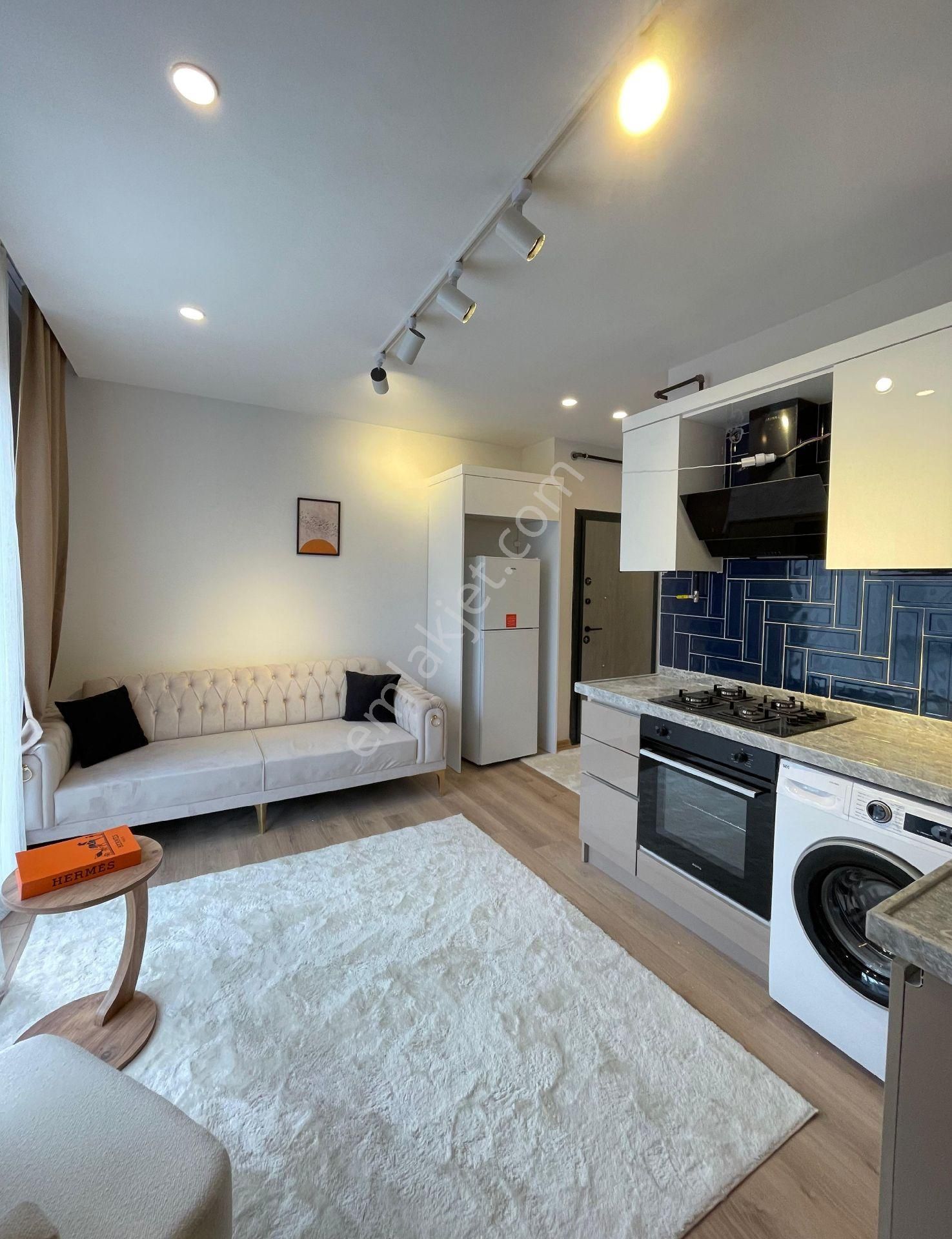 Atakumda Tramwayda Satılık Eşyalı 1+1 (arakat) - Görsel 2