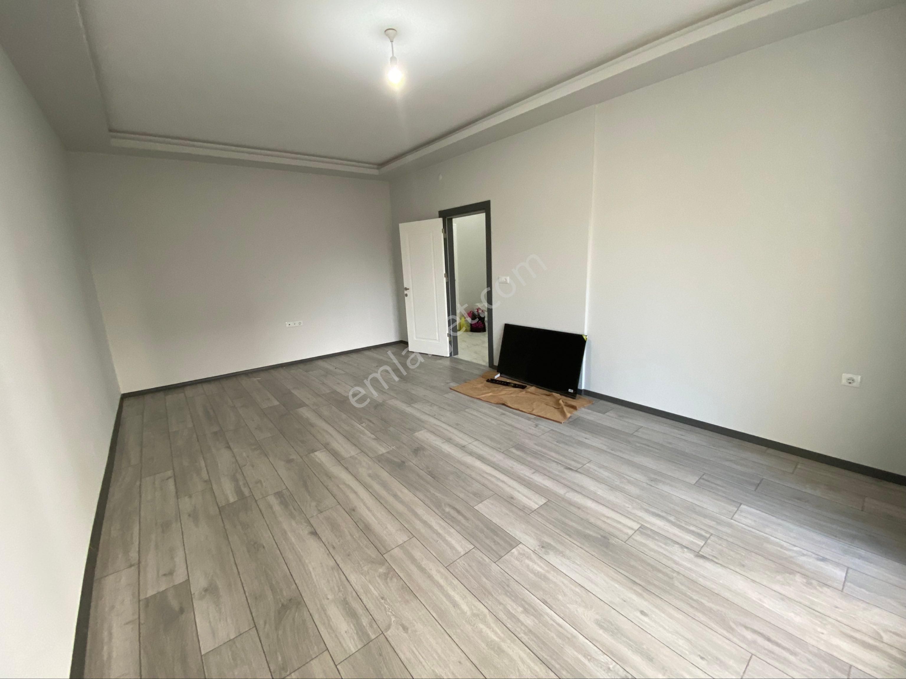 Roma’ Dan Akhisar’da Site İçi Kiralık Daire - Görsel 9
