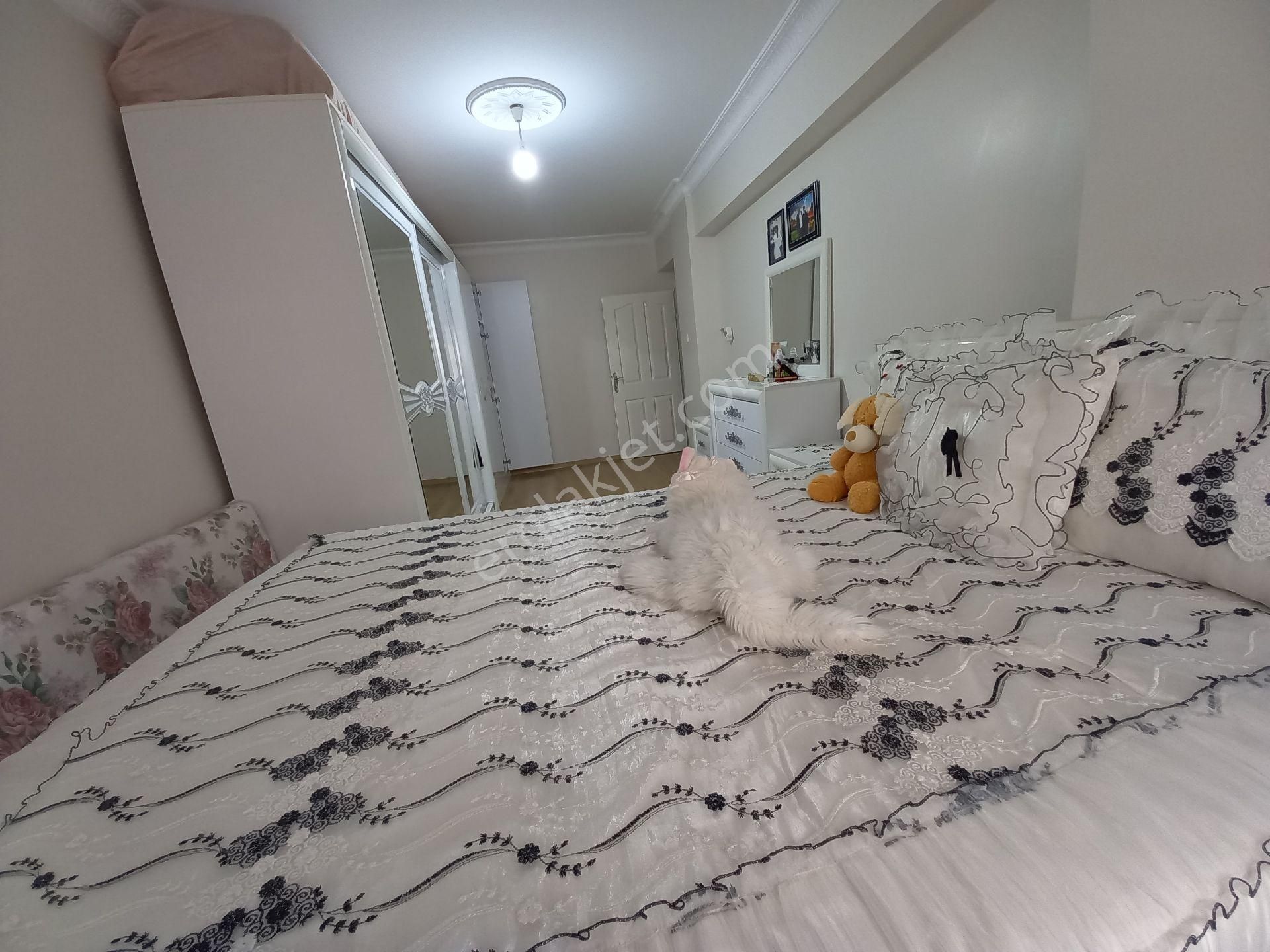 Bahçelievler Yenibosna Zafer Mah Satılık Daire Kat 2. 3+1 - Görsel 17