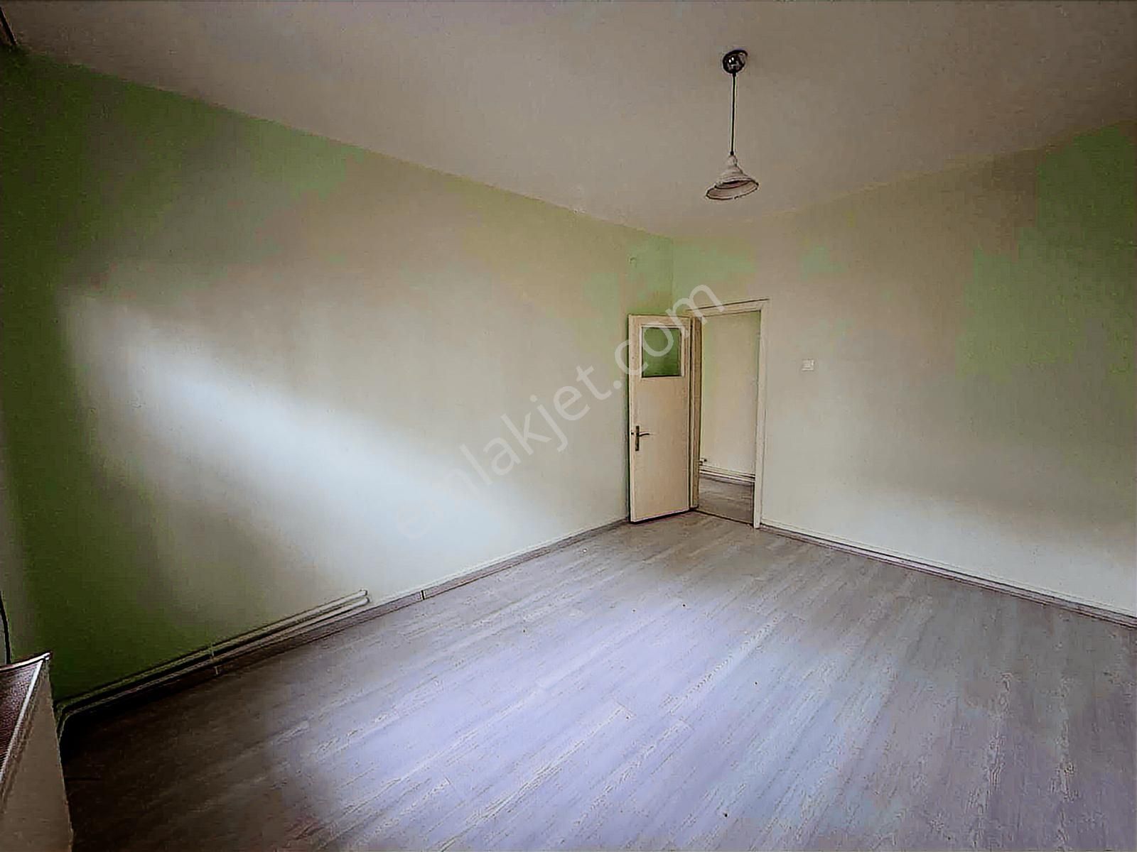 Karşıyaka'da 2+1 Kiralık Daire - Görsel 3