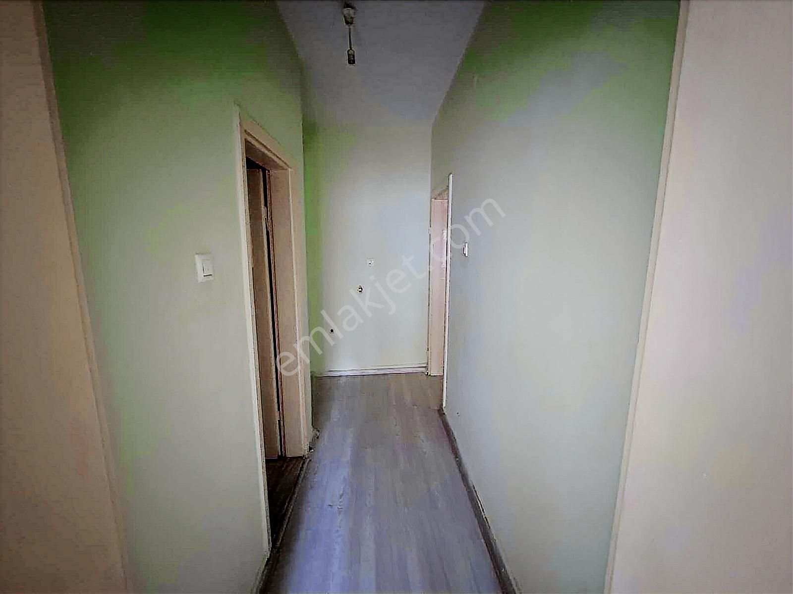 Karşıyaka'da 2+1 Kiralık Daire - Görsel 20