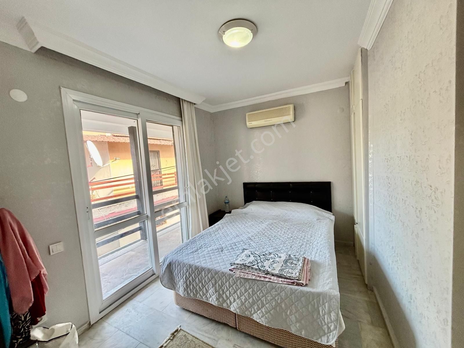 Fiyatı Düştü Acil Satılık Denize 20m Yakınlıkta Fırsaat Villa - Görsel 25