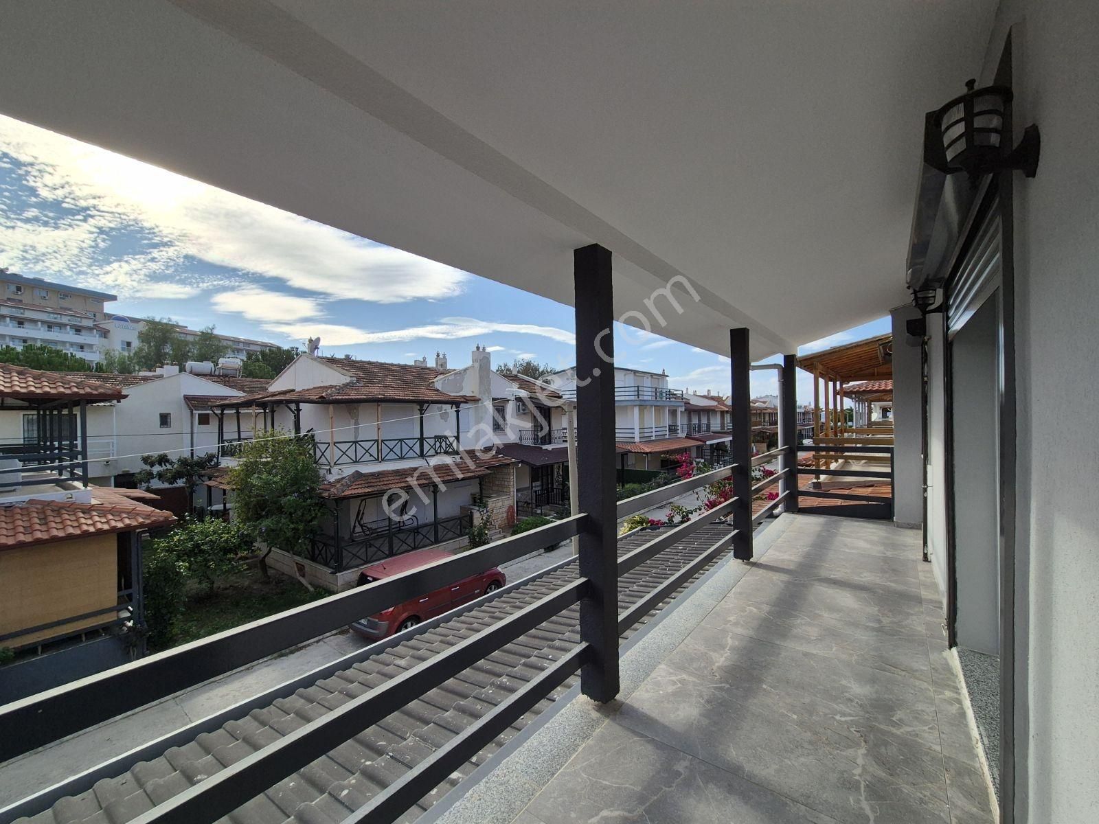 Fiyatı Düştü Acil Satılık Denize 20m Yakınlıkta Fırsaat Villa - Görsel 17