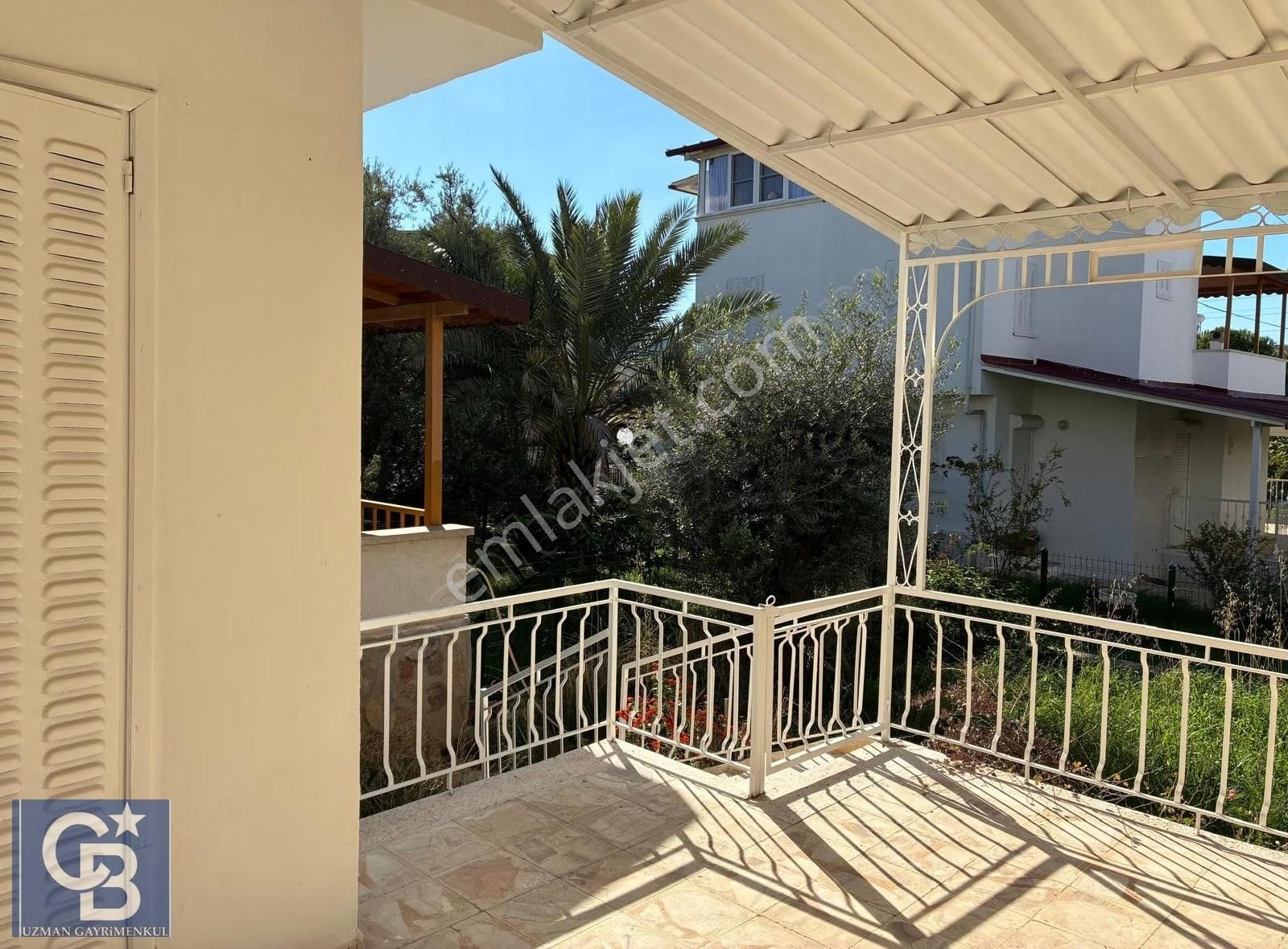 Didim Akbükün Kalbinde Güzel Bir Villa Sıcacık Bir Yaşam Alanı - Görsel 30