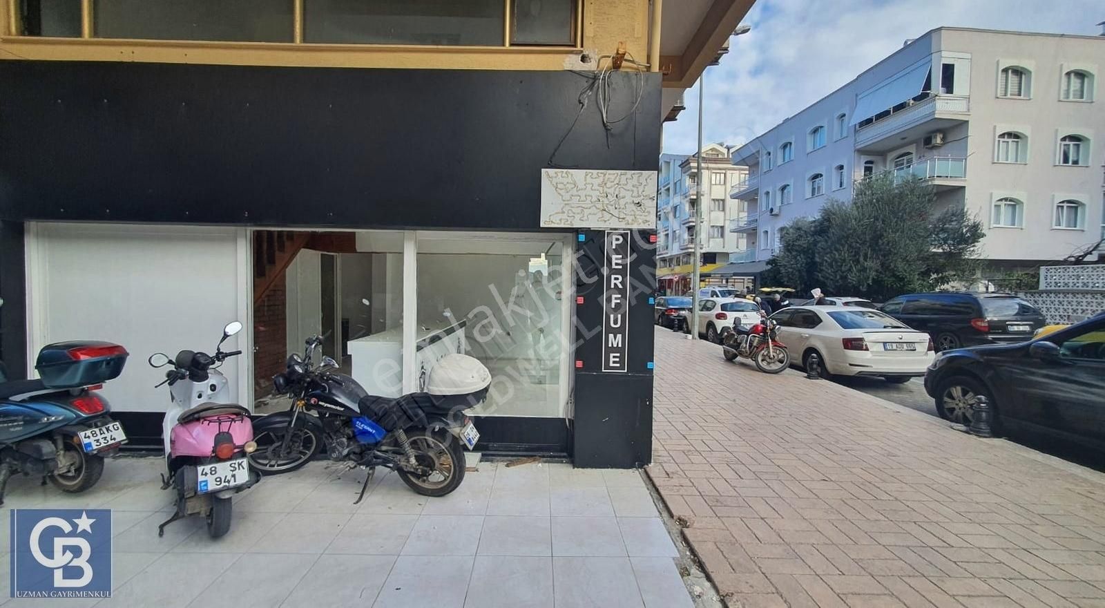 Marmaris Kemeraltı İşlek Cadde Üzerinde Kiralık Asmakatlı Dükkan - Görsel 4