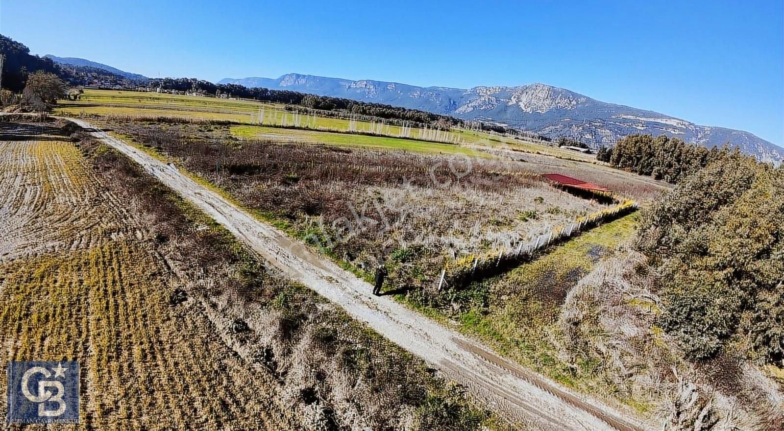 Akçapınar Şirinköy Yolyolunda 4.373m2 Satılık Emsalsiz Düz Arazi - Görsel 10