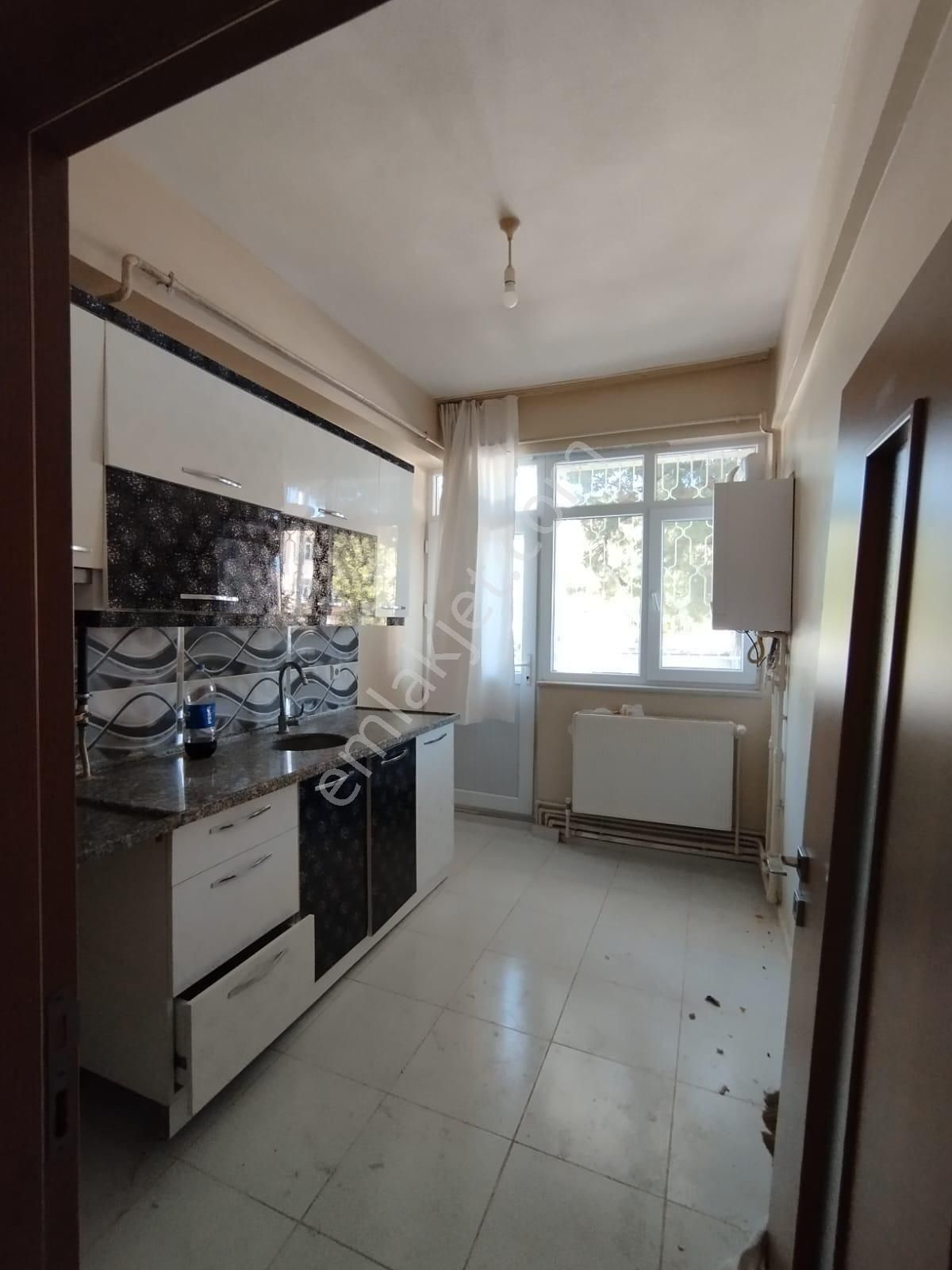 Pekgöz Emlak Dan Satılık Birinci Kat - Görsel 30