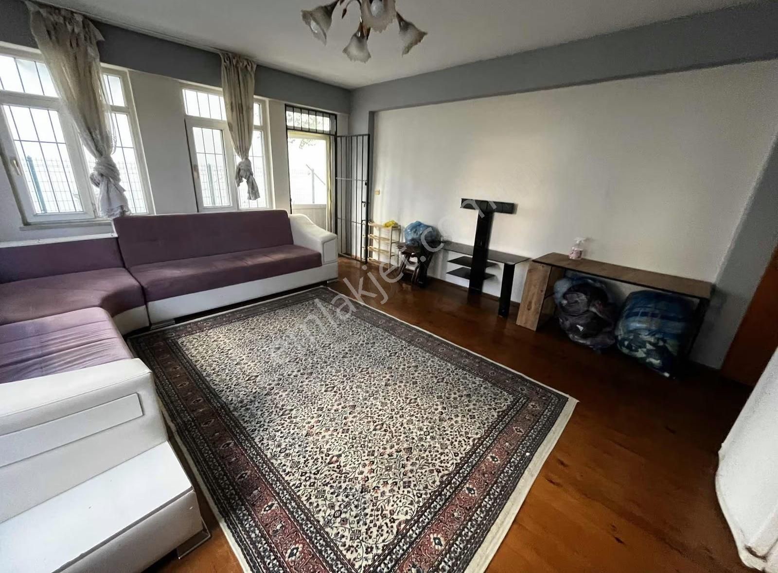 Öz Yıldız Emlaktan Emek Mahallesinde 1+1 Eşyalı Kiralık Daire - Görsel 9