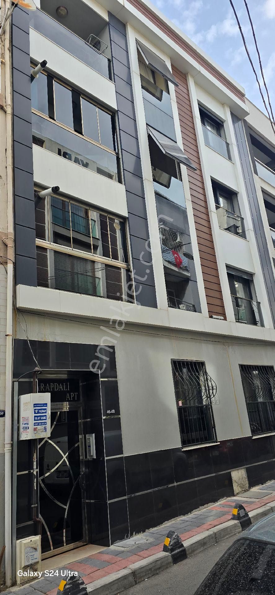 Üçyolda Metro’ya Yakın,oturuma Hazır, Full Donanımlı 3+1 Daire