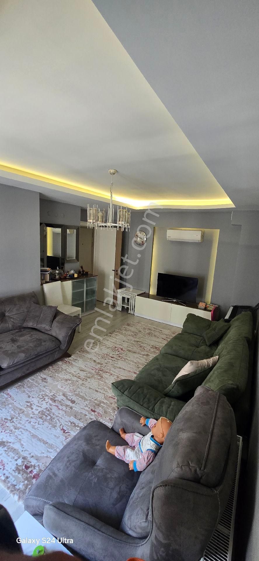 Üçyolda Metro’ya Yakın,oturuma Hazır, Full Donanımlı 3+1 Daire - Görsel 4