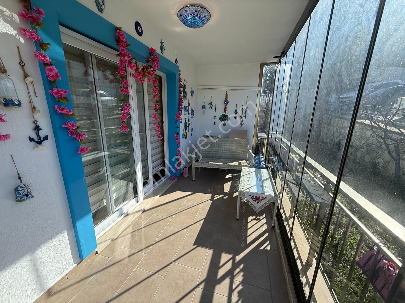 Kuşadası Merkeze Yakın Doğalgazlı Lüx Site 3+1 Geniş Satılık Daire - Görsel 28