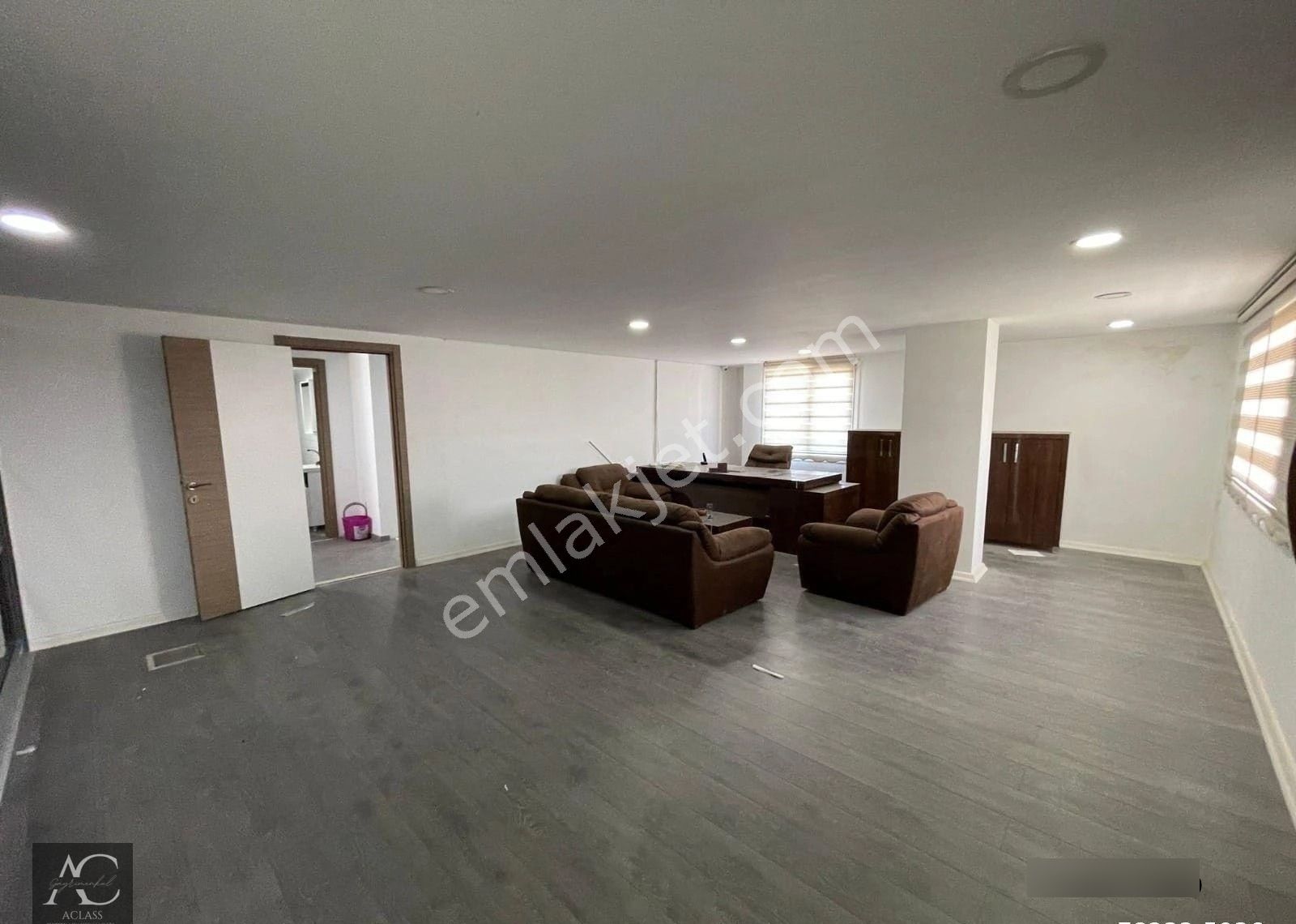 Aclass'dan Kusadasında Satılık İşlek Ana Yol Uzerınde Otoparklı Kıracılı Satılık İş Yeri - Görsel 15