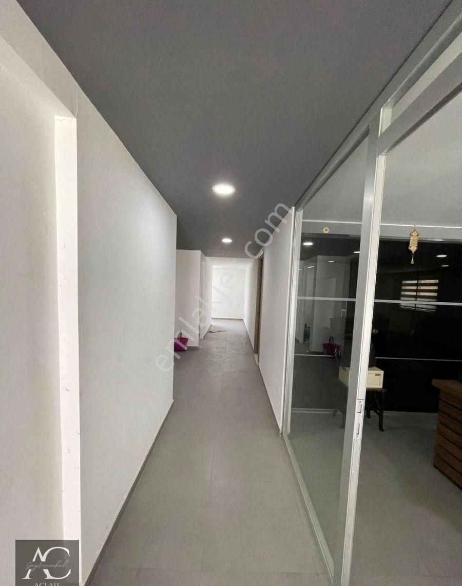 Aclass'dan Kusadasında Satılık İşlek Ana Yol Uzerınde Otoparklı Kıracılı Satılık İş Yeri - Görsel 22