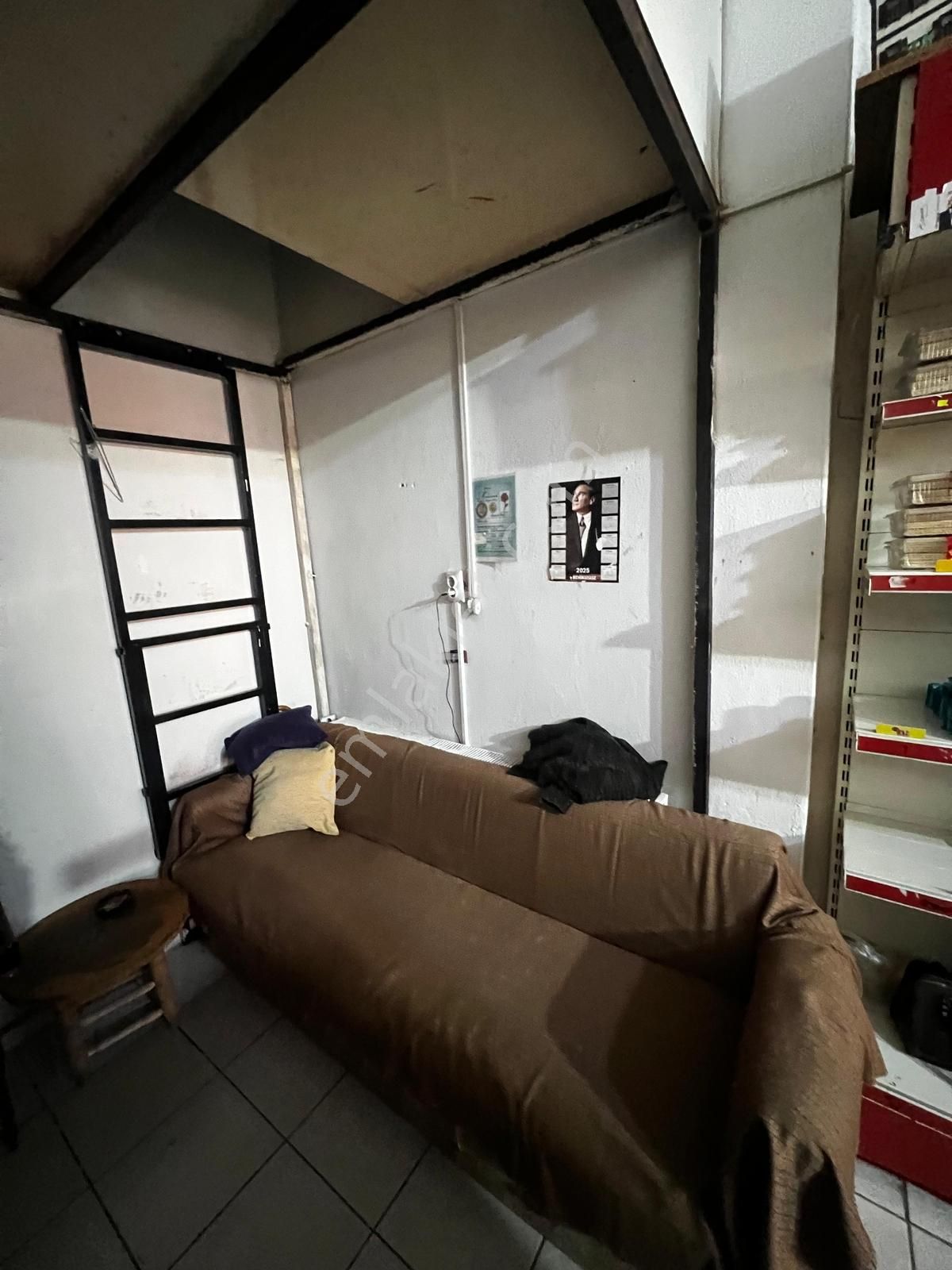 Ekin Group'tan Şehir Merkezinde Devren Satılık Market - Görsel 4