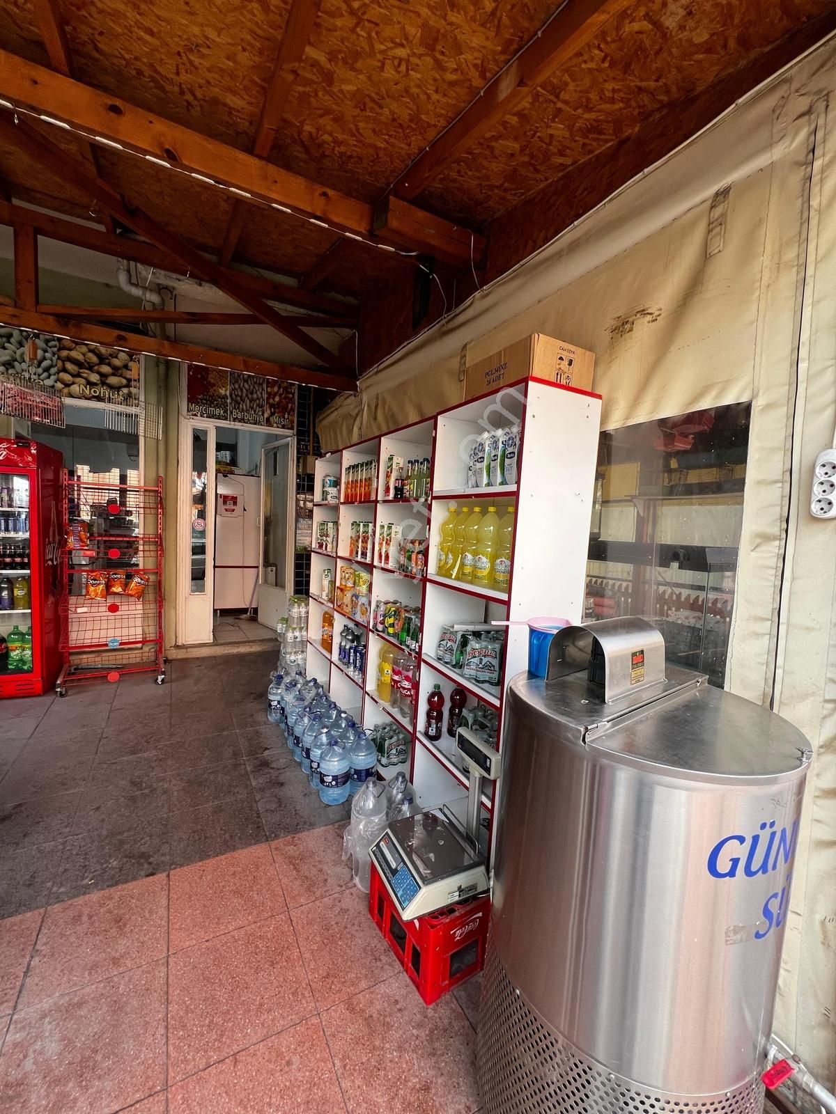 Ekin Group'tan Şehir Merkezinde Devren Satılık Market - Görsel 14