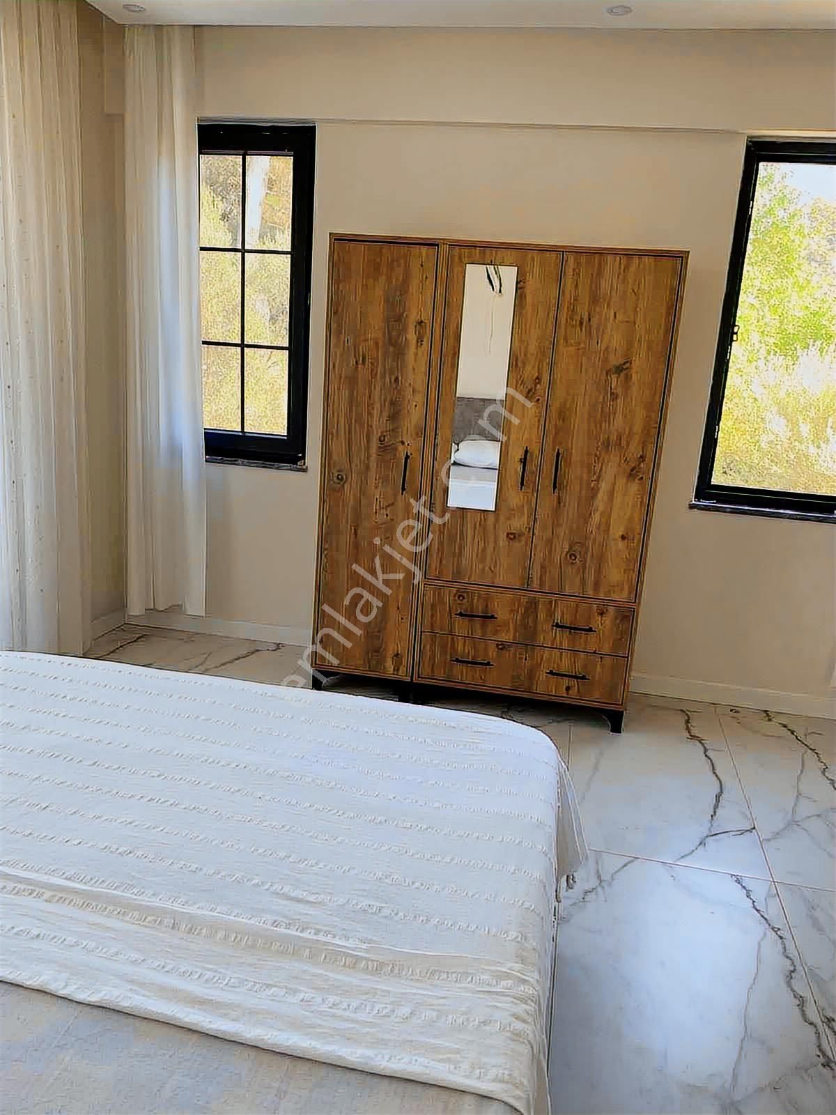 Dalaman Karadere Mevkii'nde Doğayla İç İçe Eşyalı Müstakil Villa - Görsel 11