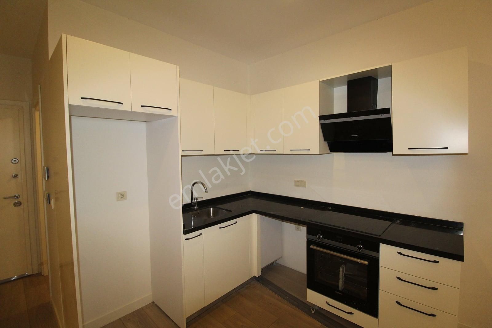 İstanbul Şişli'de 1.5+1 Balkonlu Eşyasız Kiralık Daire - Görsel 7