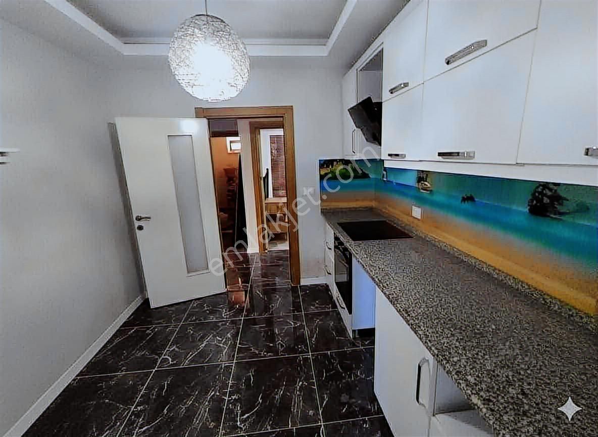 Havuzlu Site İçerisinde Doğalgazlı 2+1 Kiralık Daire - Görsel 16