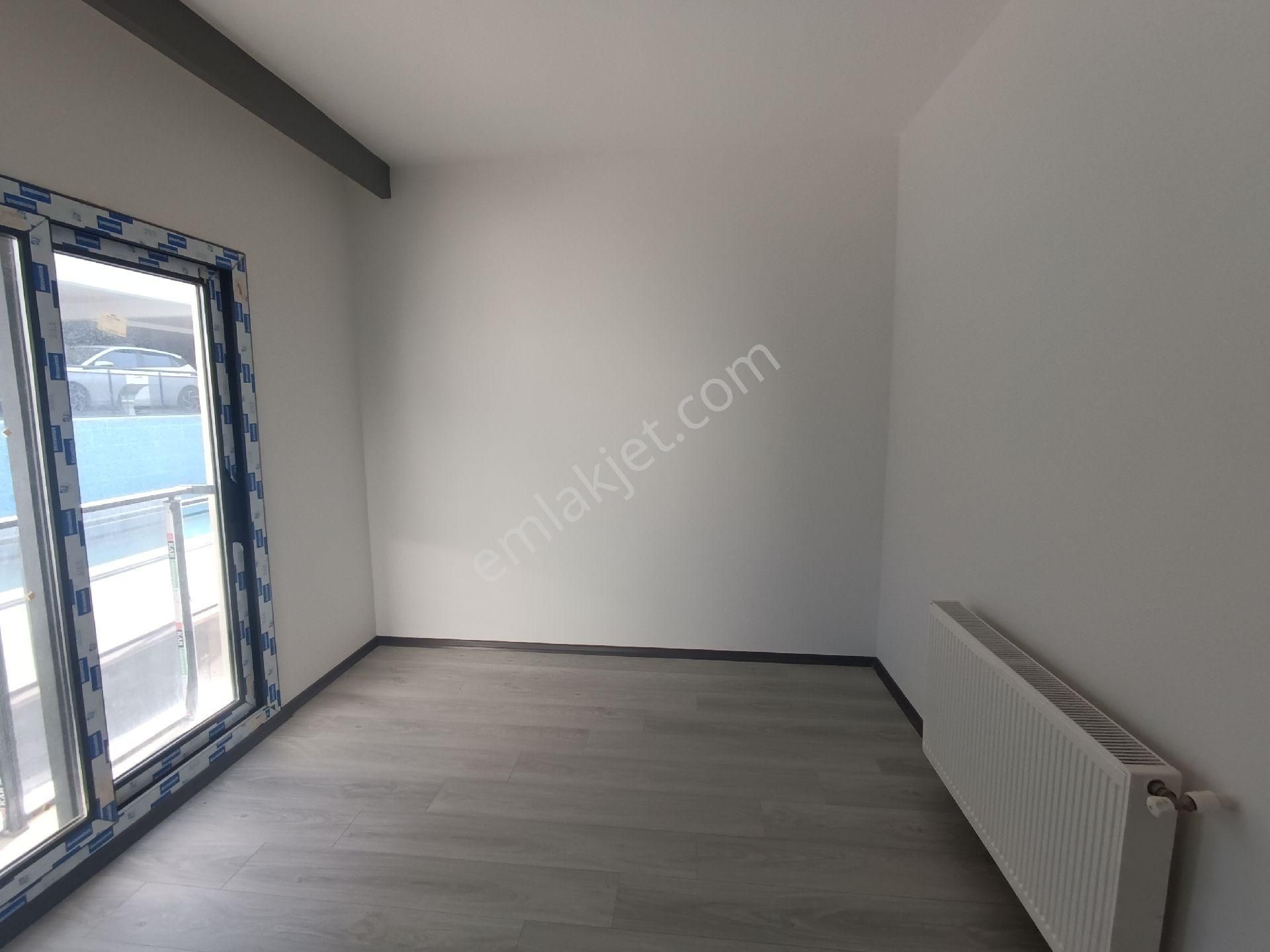 Kuşadası Merkezde Satılık 3+1 Sıfır Bahçe Dublex Daire - Görsel 14