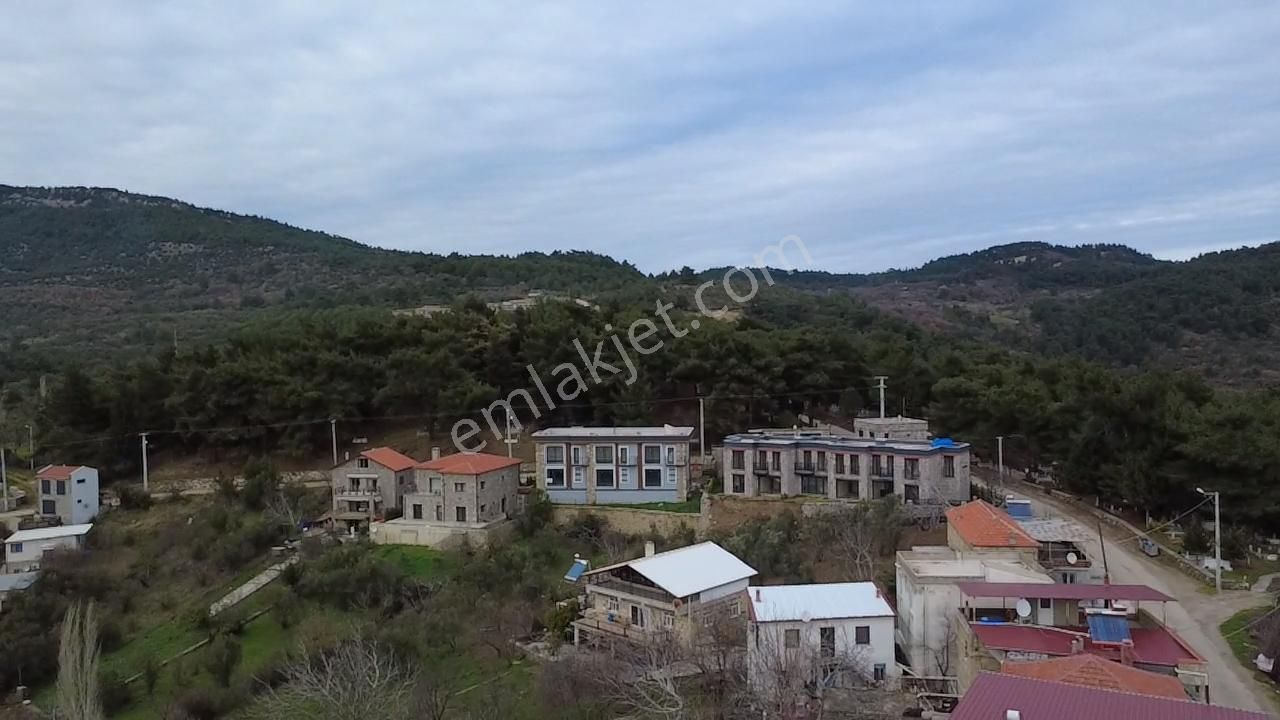 Kuzey Ege’nin Cenneti Sazlı Köyü’nde Satılık Taş Ev - Görsel 7