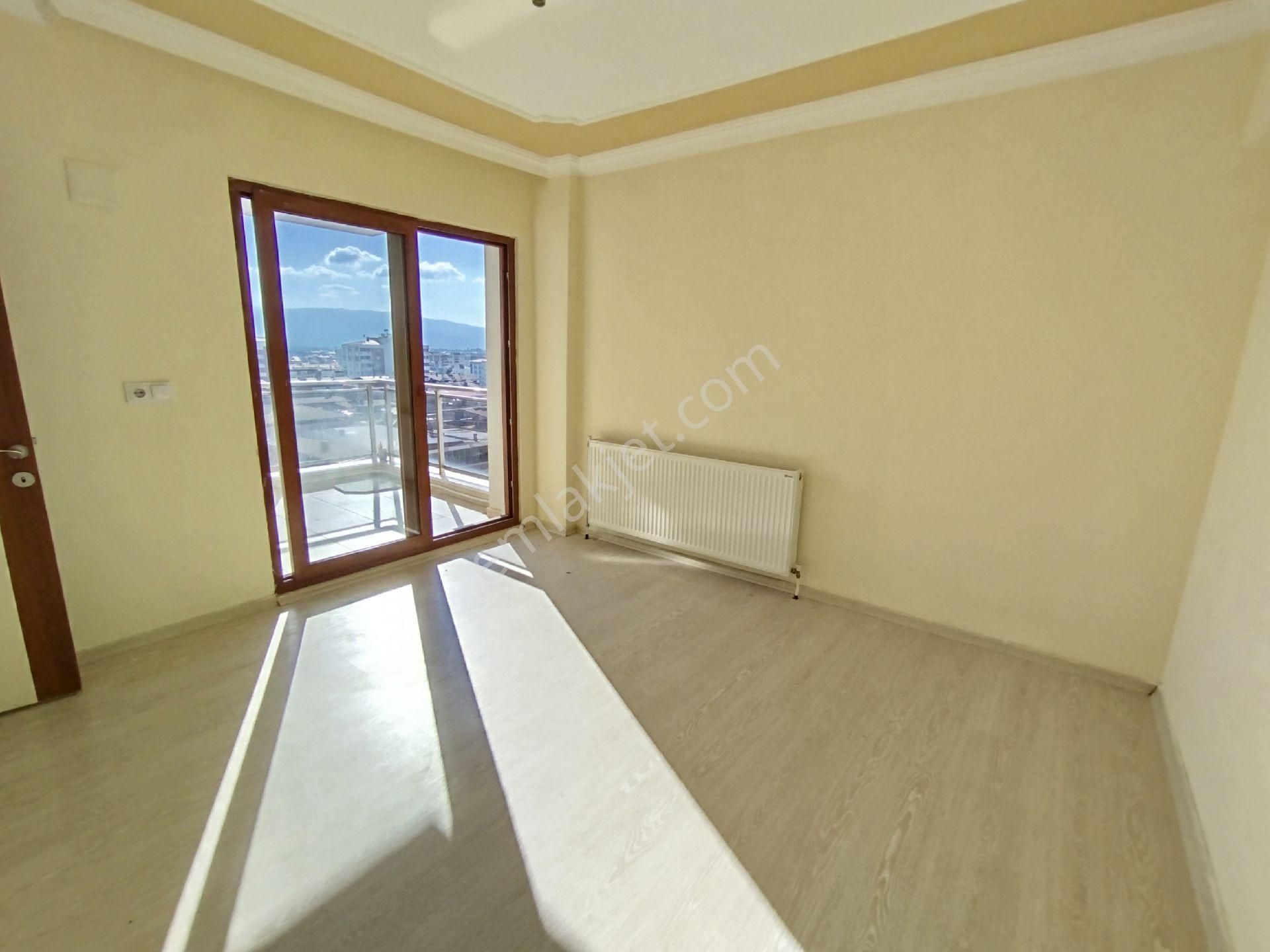 Yeşil Mahalle Site İçi Kiralık 3+1 Lüks Daire - Görsel 9