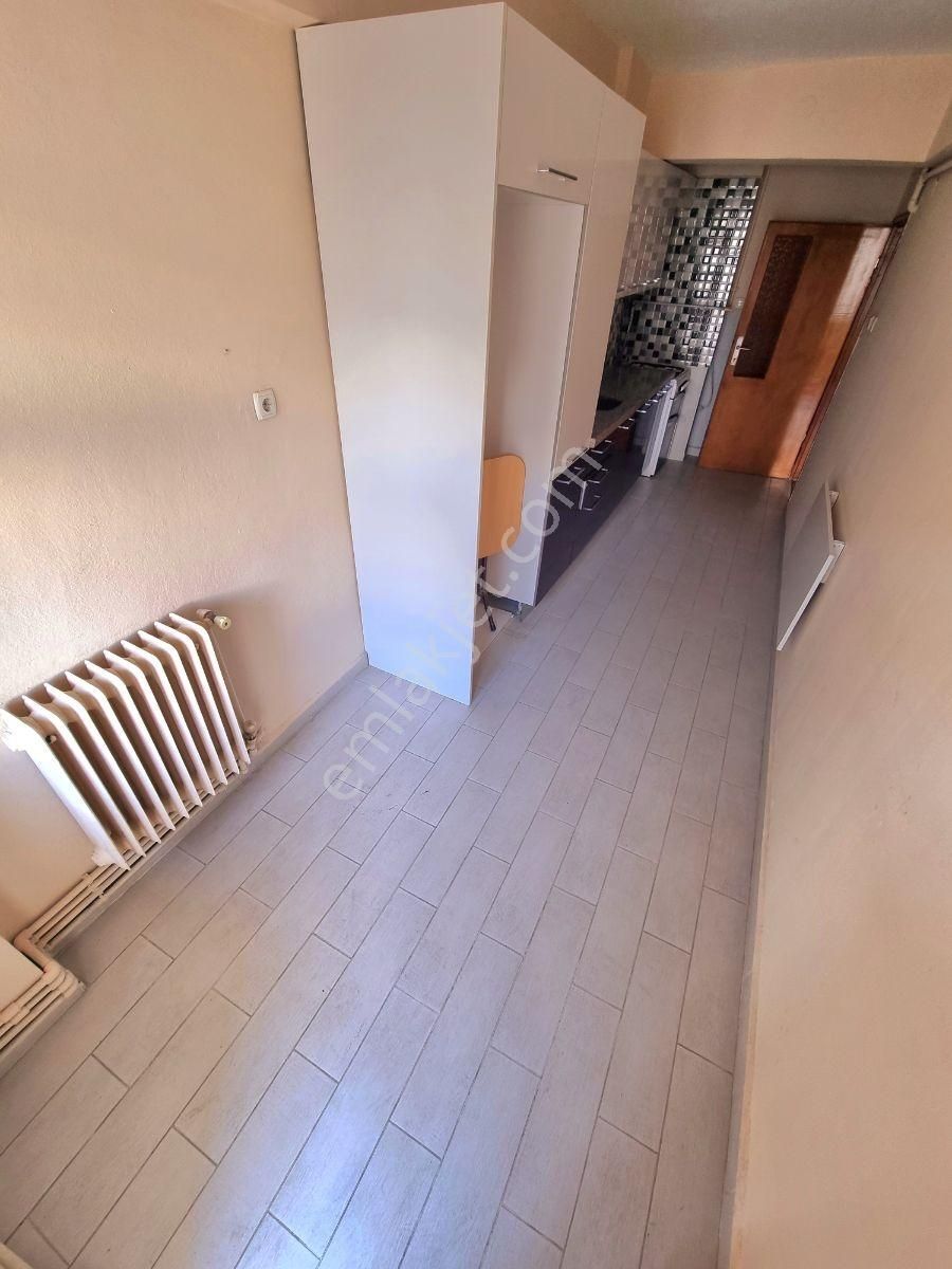 2 Balkon 2.ara Kat Çift Cepheli 2 Wc Li Bakıımlı Satılık Daire - Görsel 2