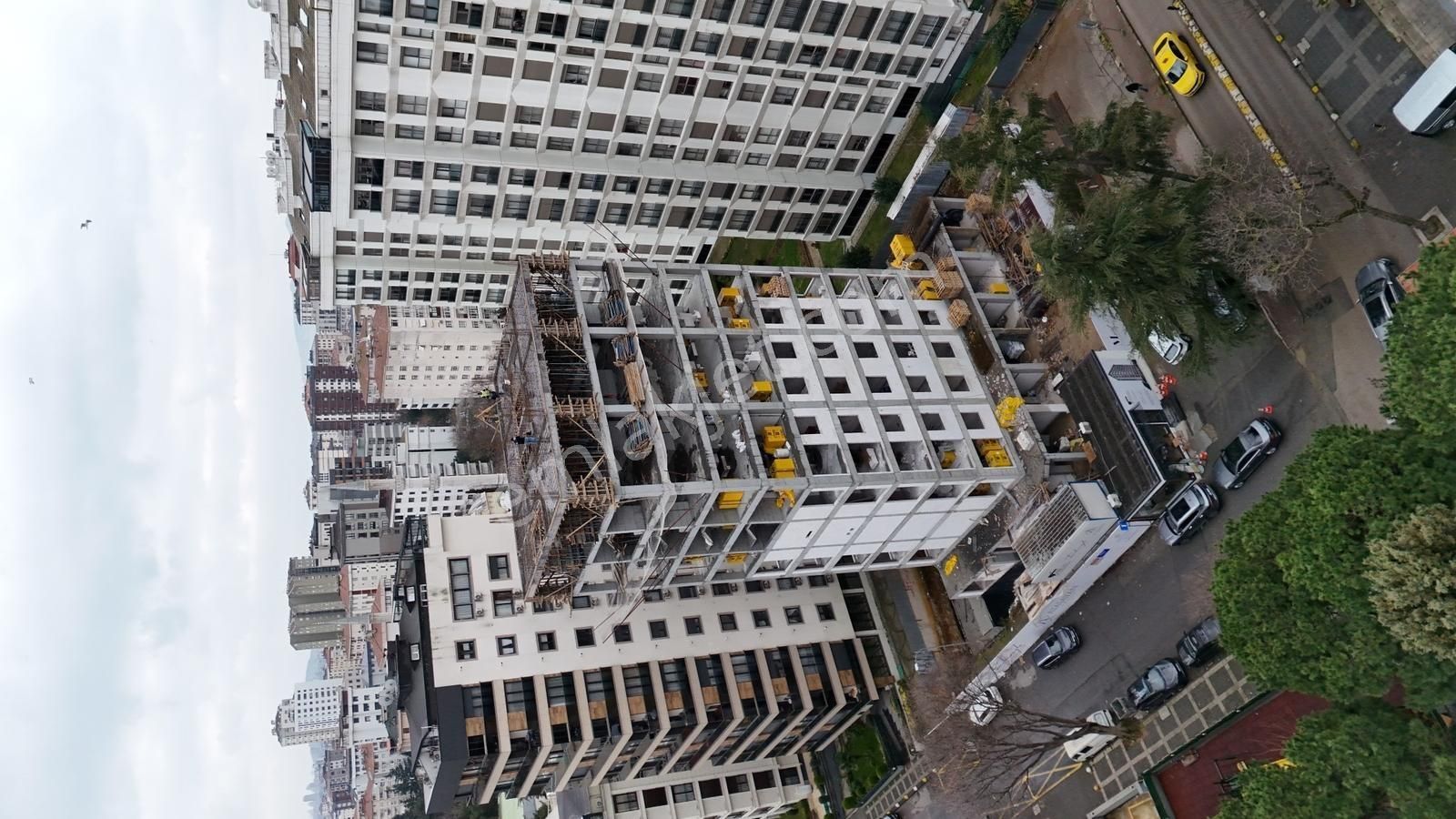 Erenköy Kazasker ' De 46 M2 Bahçe Kullanımlı 2+1 Daire