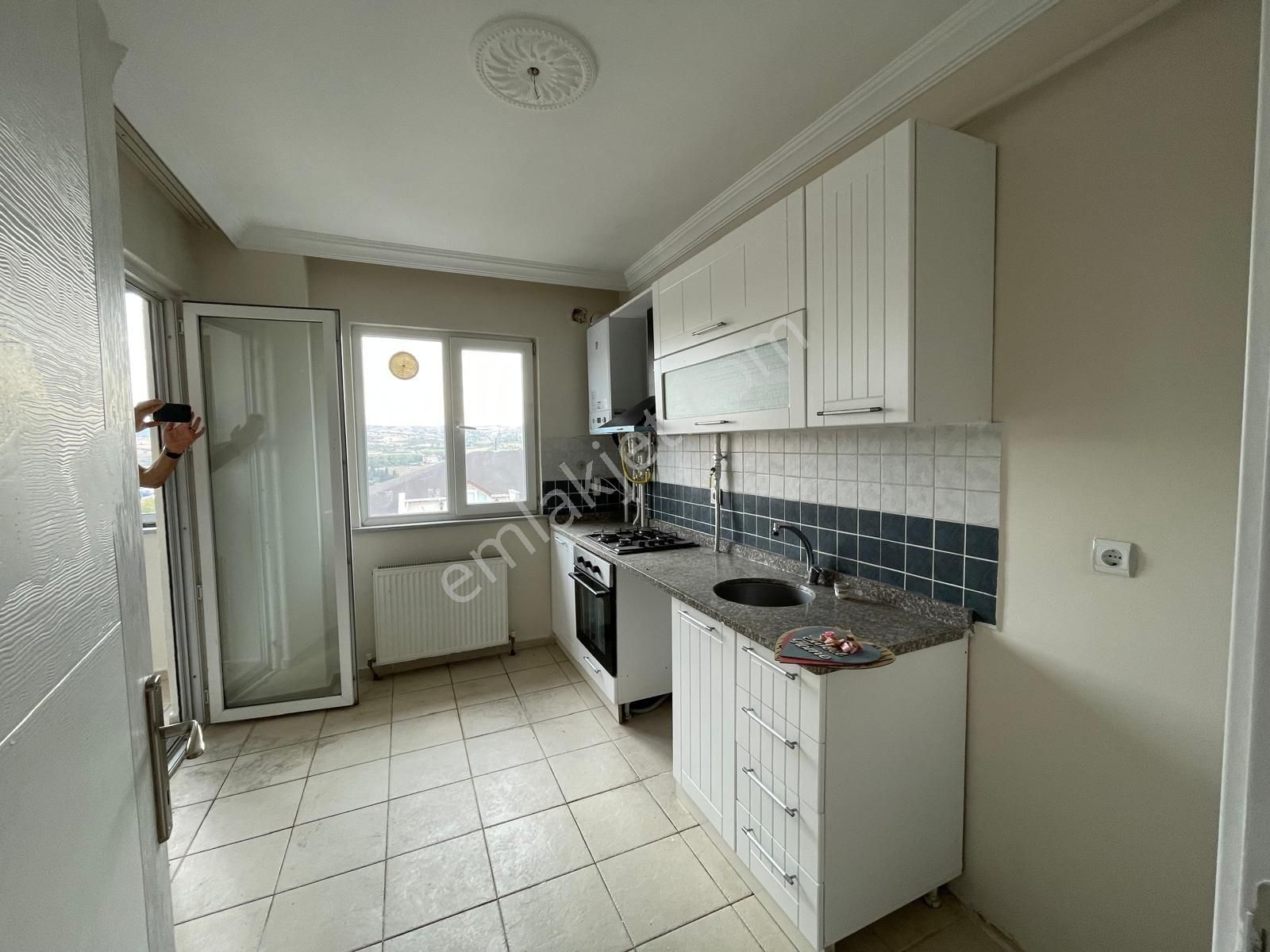 Tekirdağ 100 Yıl Mah 3+1 Satılık Daire