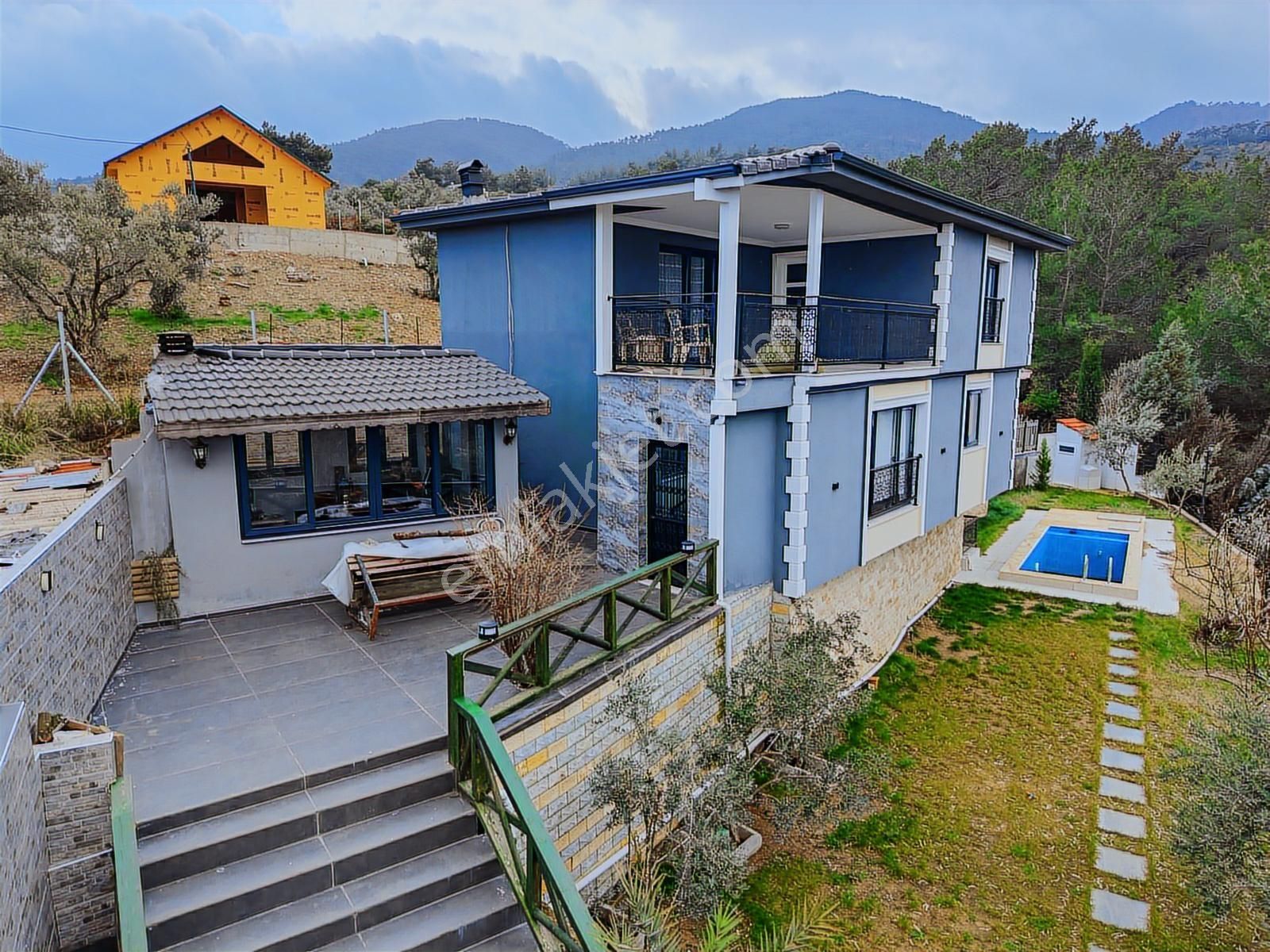 Kemalpaşa Çarşıklı'da Satılık Bağ Ve Müstakil Havuzlu Villa - Görsel 7