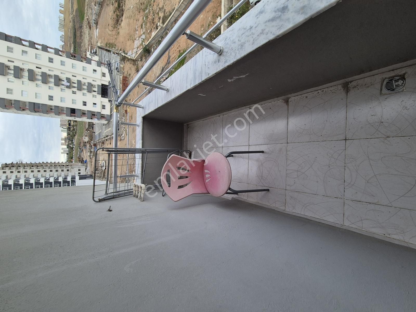 Gültepe'de 1+1 Full Eşyalı Cadde Üzeri Atü Karşısı Kiralık Daire - Görsel 12