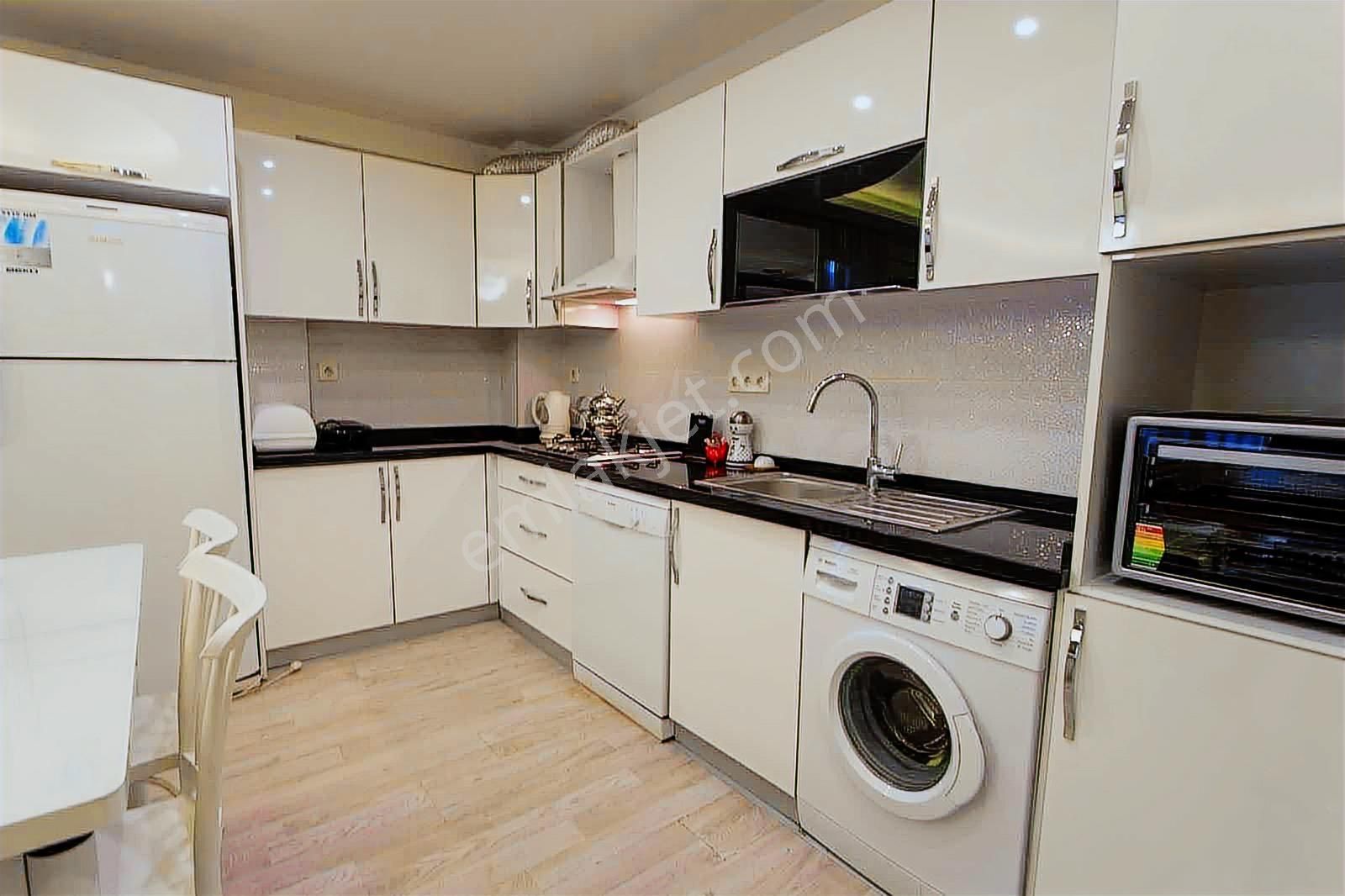 Tuzla Mah'de Eşyalı Kiralık Daire - Görsel 2