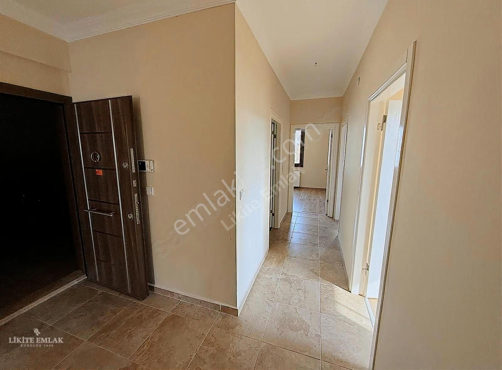 Likite Emlak'tan Hürriyet Merkezde Cam Balkonlu Satılık Geniş3+1 - Görsel 10