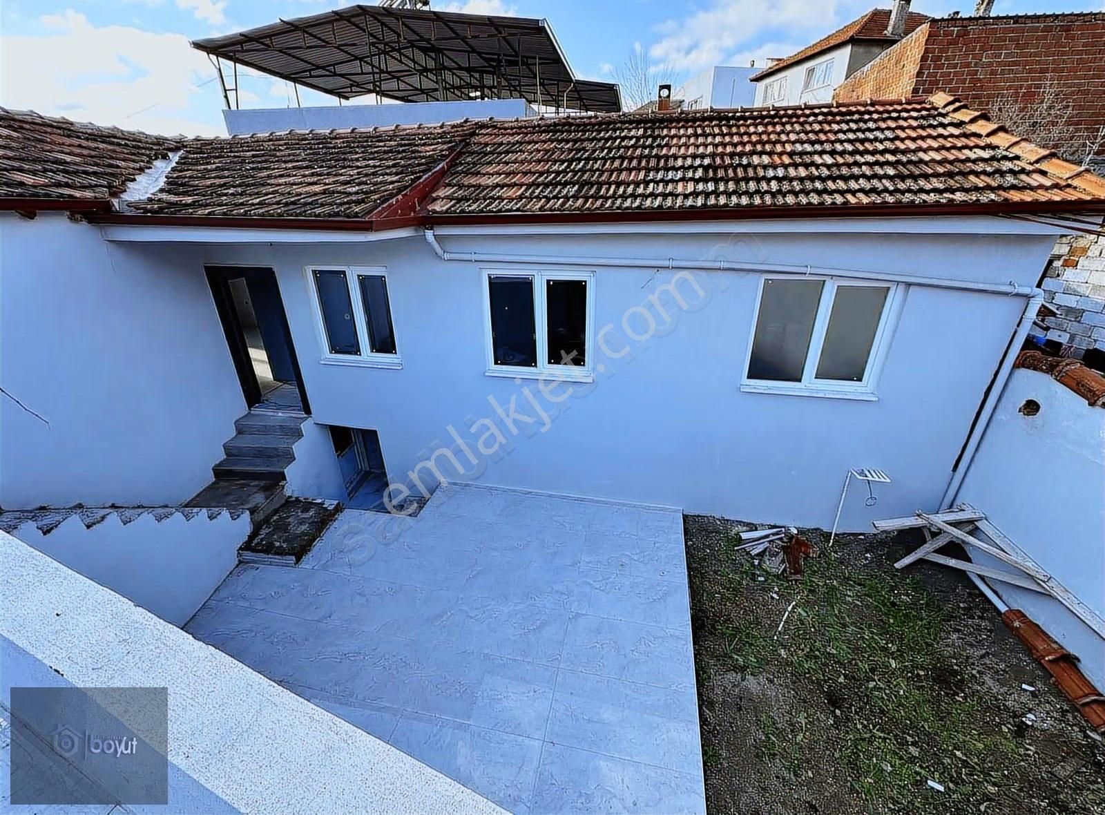 Boyut'tan Havran Yeni Şehir Hastanesi Yakınında Satılık Köy Evi - Görsel 2