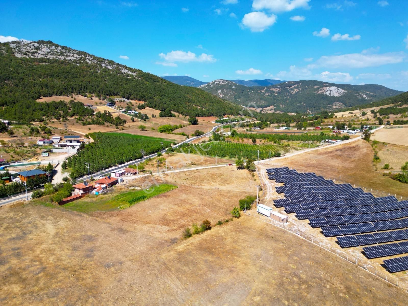 Milyarder'den Gürsu Dan İçinde Ev Olan Satılık Fırsat Tarla - Görsel 4