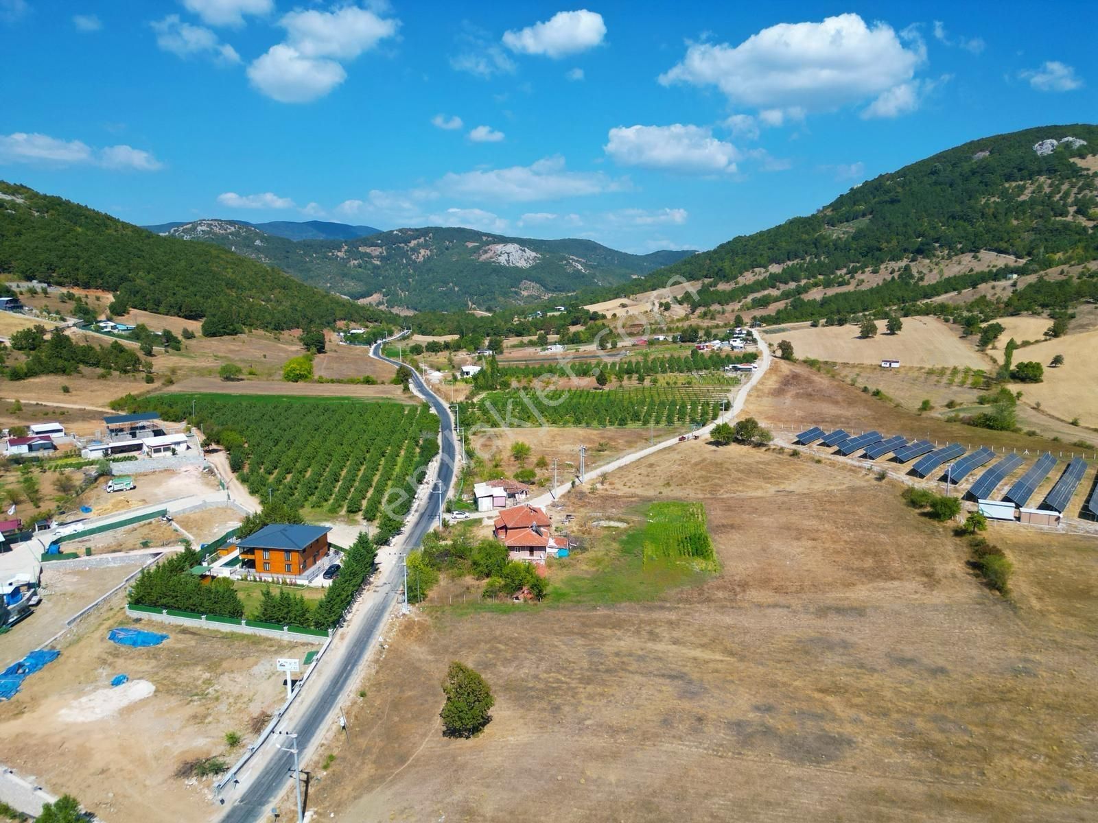 Milyarder'den Gürsu Dan İçinde Ev Olan Satılık Fırsat Tarla - Görsel 16